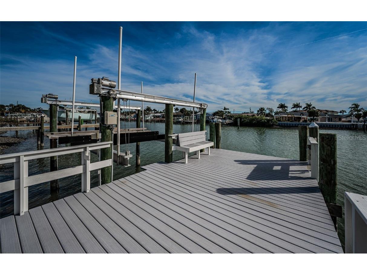 7942 3rd Avenue S Saint Petersburg FL 33707 - BOCA CIEGA BAY TB8445534 image74