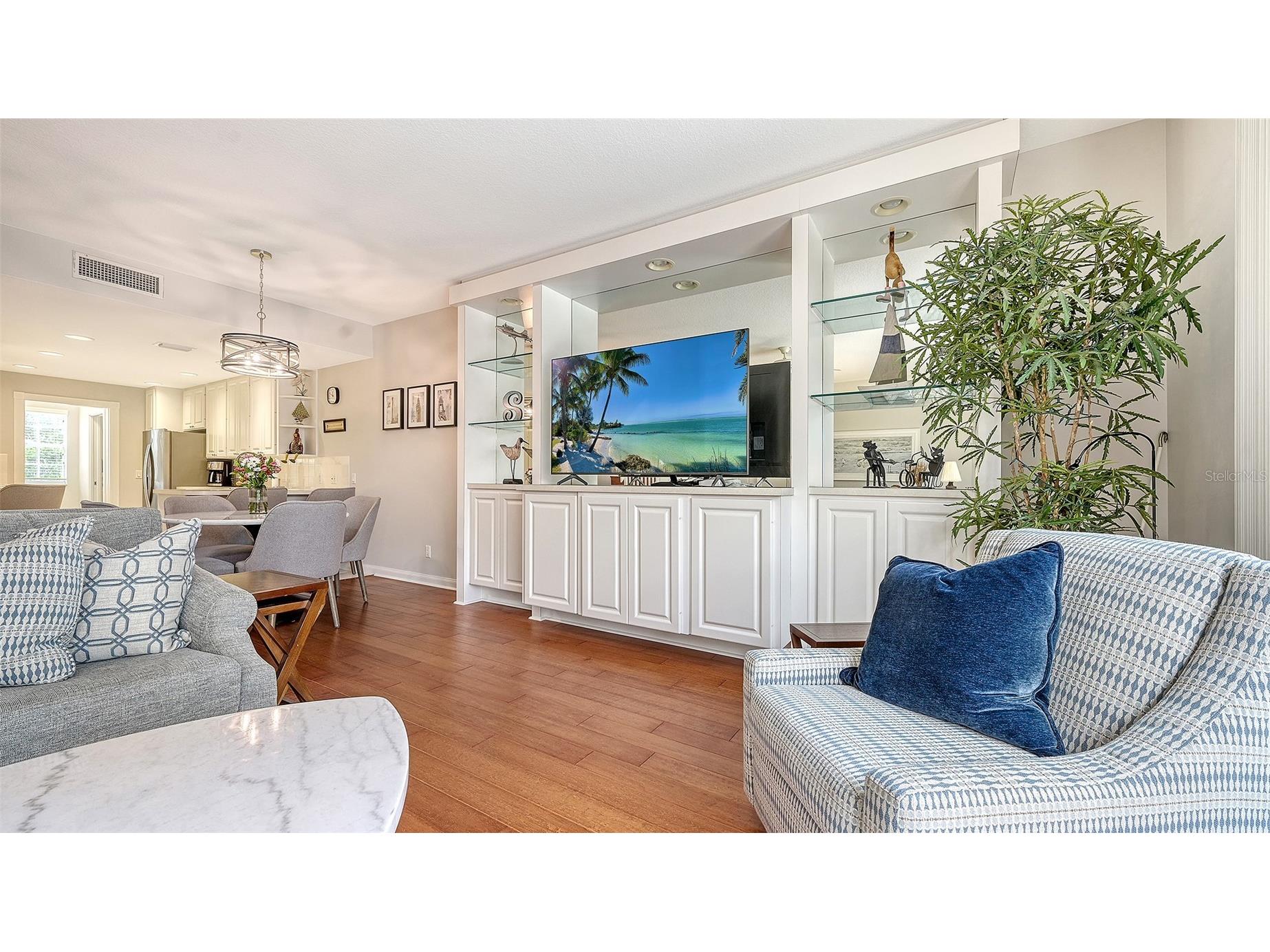 7944 Bergamo Avenue Sarasota FL 34238 A4681762 image11