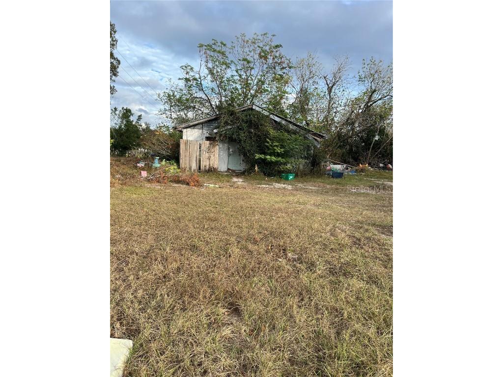 7944 Shannon Lane Zephyrhills FL 33540 TB8333615 image1