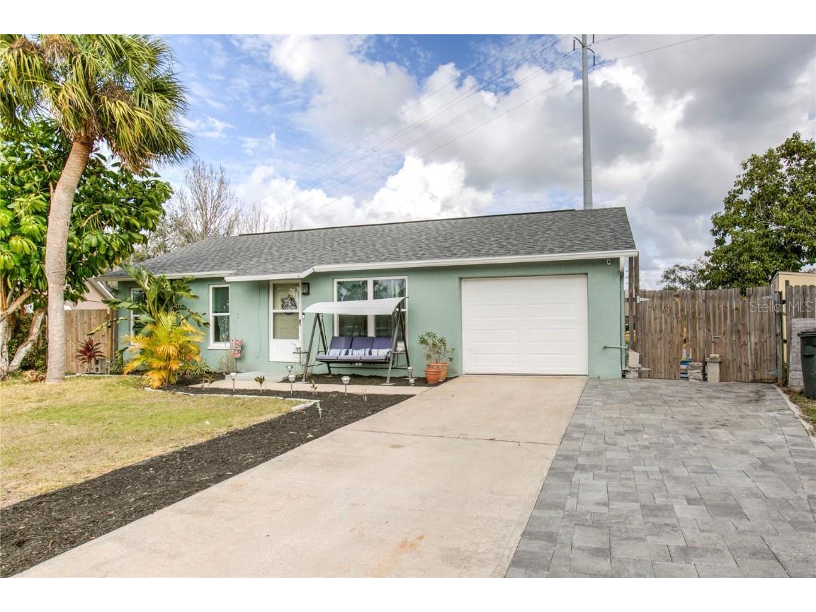 7946 Aden Loop New Port Richey FL 34655 W7852352 image1