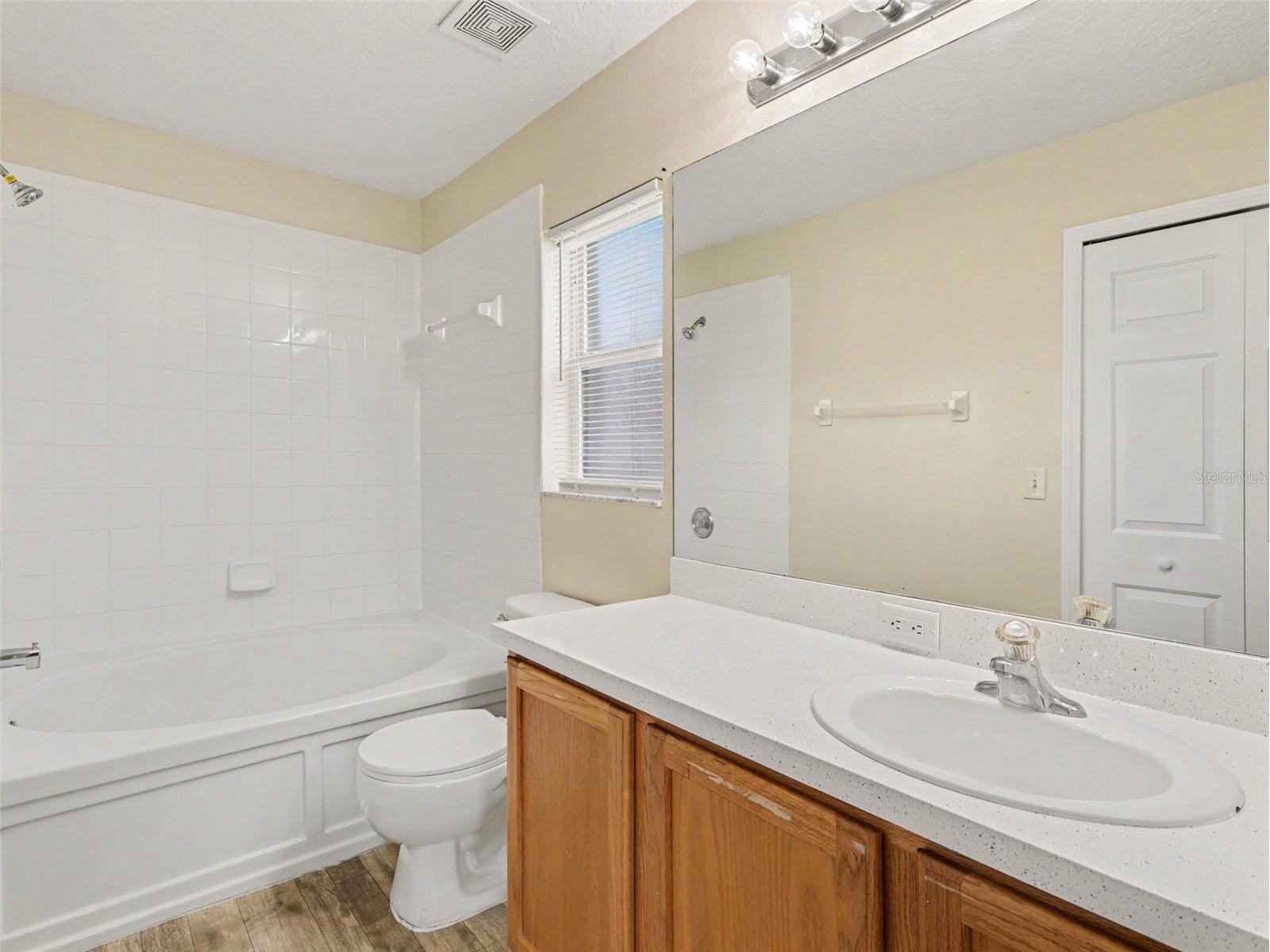 7947 Merchantville Circle Zephyrhills FL 33540 O6421756 image11