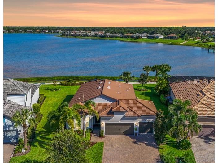 7948 Grande Shores Drive Sarasota FL 34240 A4663628 image1