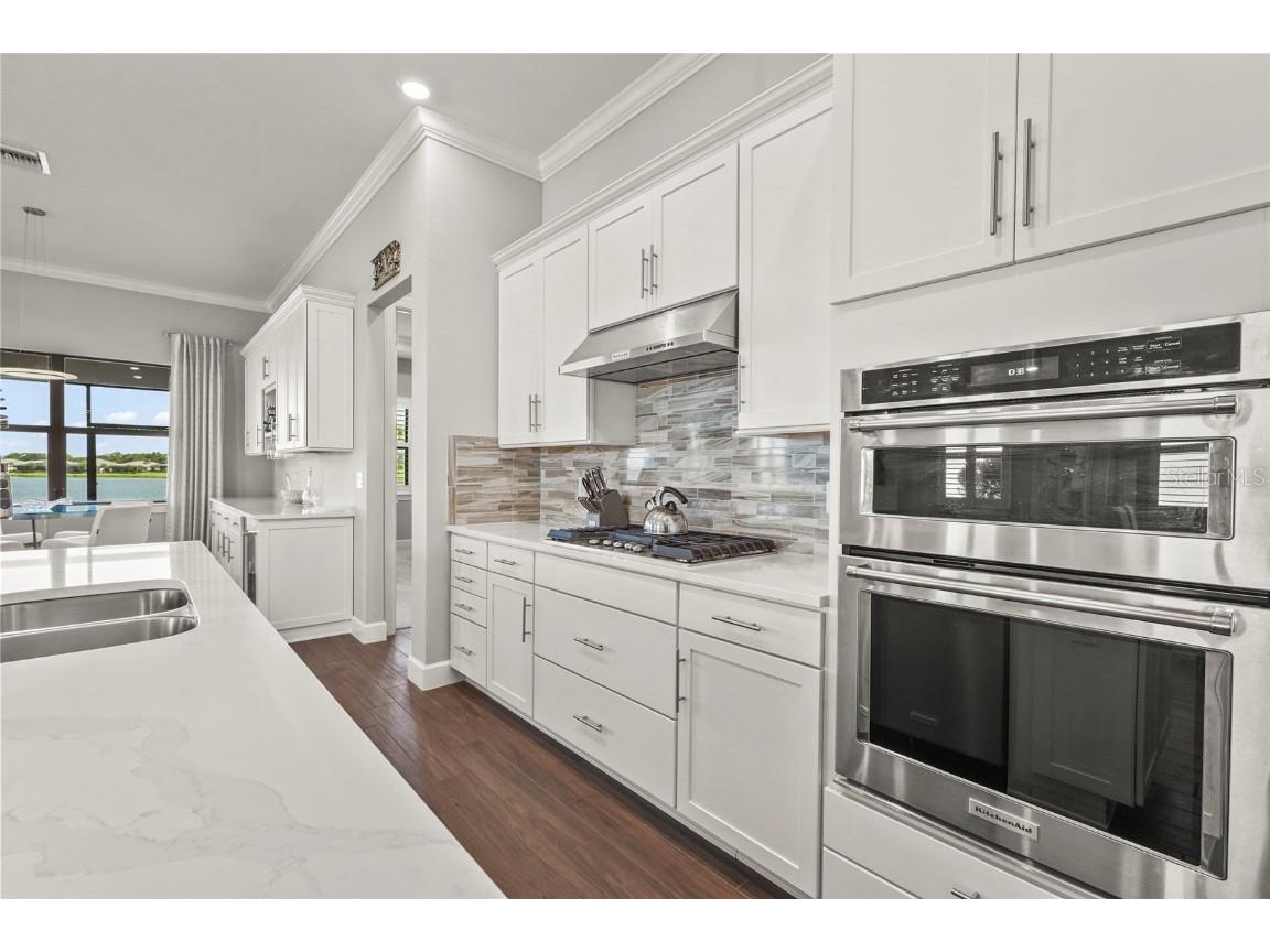 7948 Grande Shores Drive Sarasota FL 34240 A4663628 image18