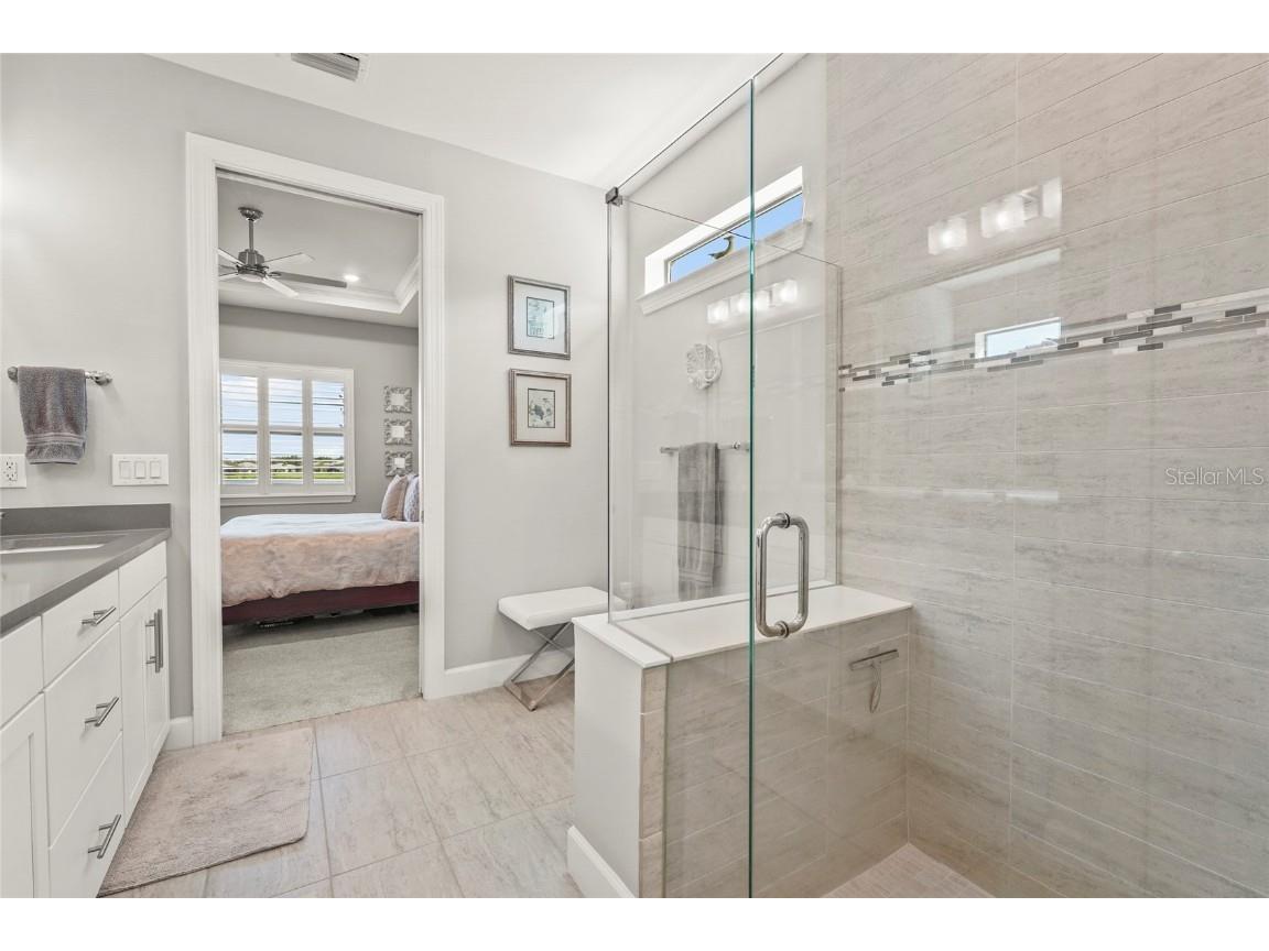 7948 Grande Shores Drive Sarasota FL 34240 A4663628 image31