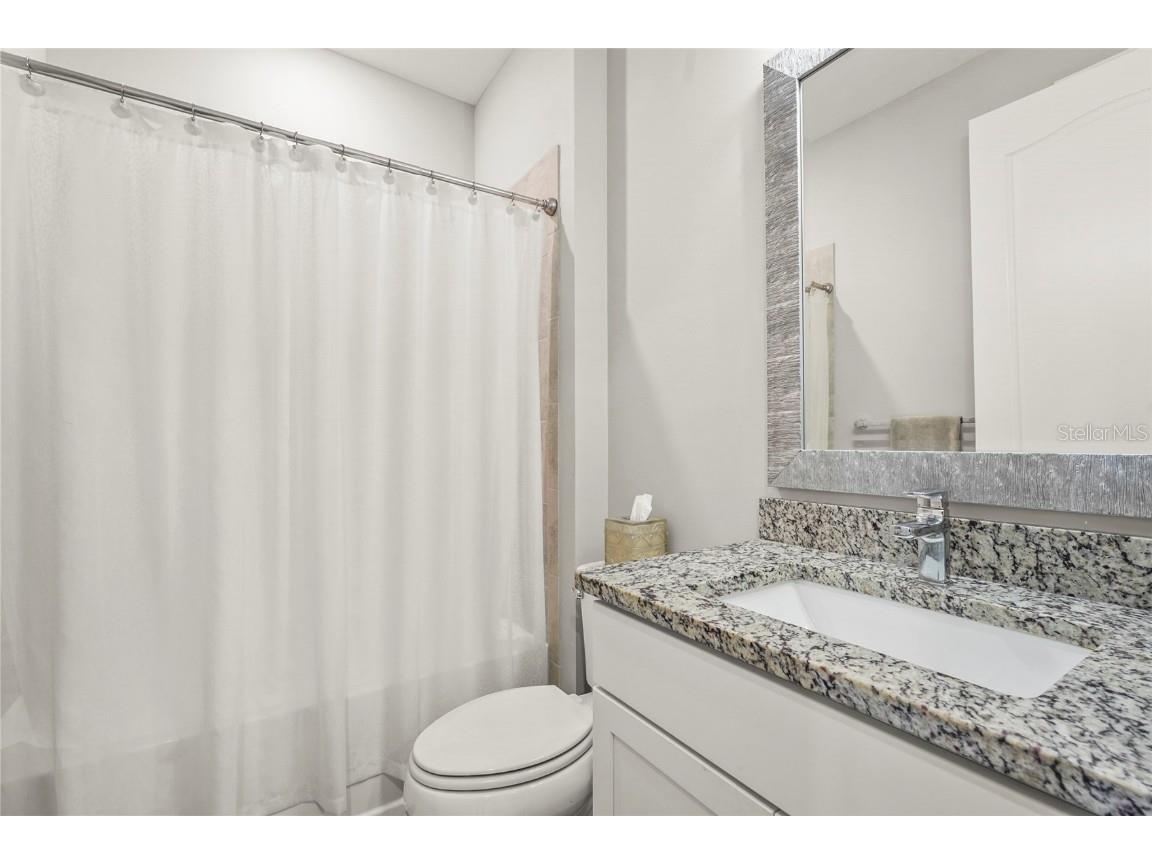 7948 Grande Shores Drive Sarasota FL 34240 A4663628 image36