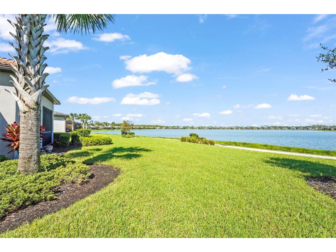 7948 Grande Shores Drive Sarasota FL 34240 A4663628 image9