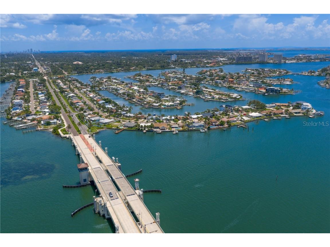 7949 2nd Avenue S Saint Petersburg FL 33707 - BOCA CIEGA BAY TB8412763 image69