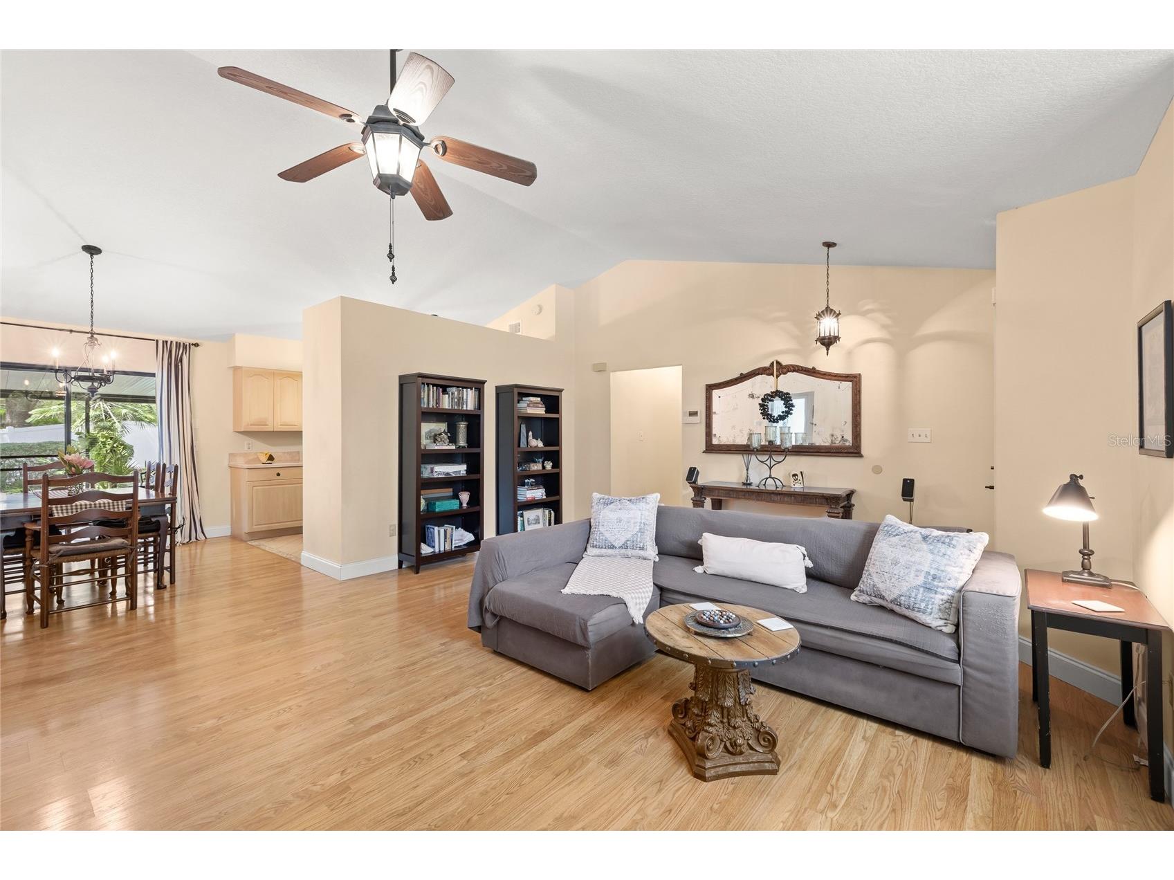 7949 Goldleaf Street Orlando FL 32835 O6411950 image12