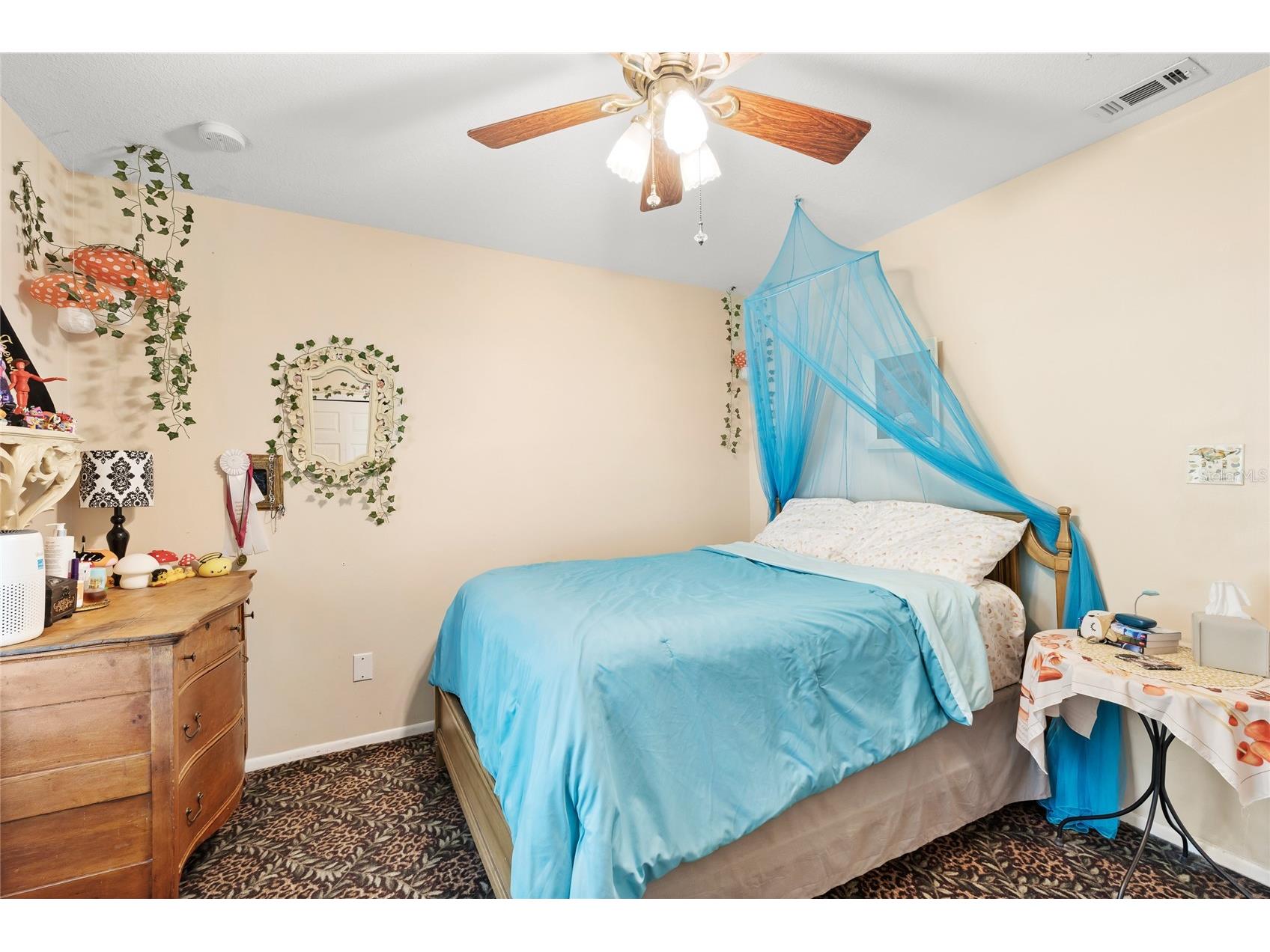 7949 Goldleaf Street Orlando FL 32835 O6411950 image22