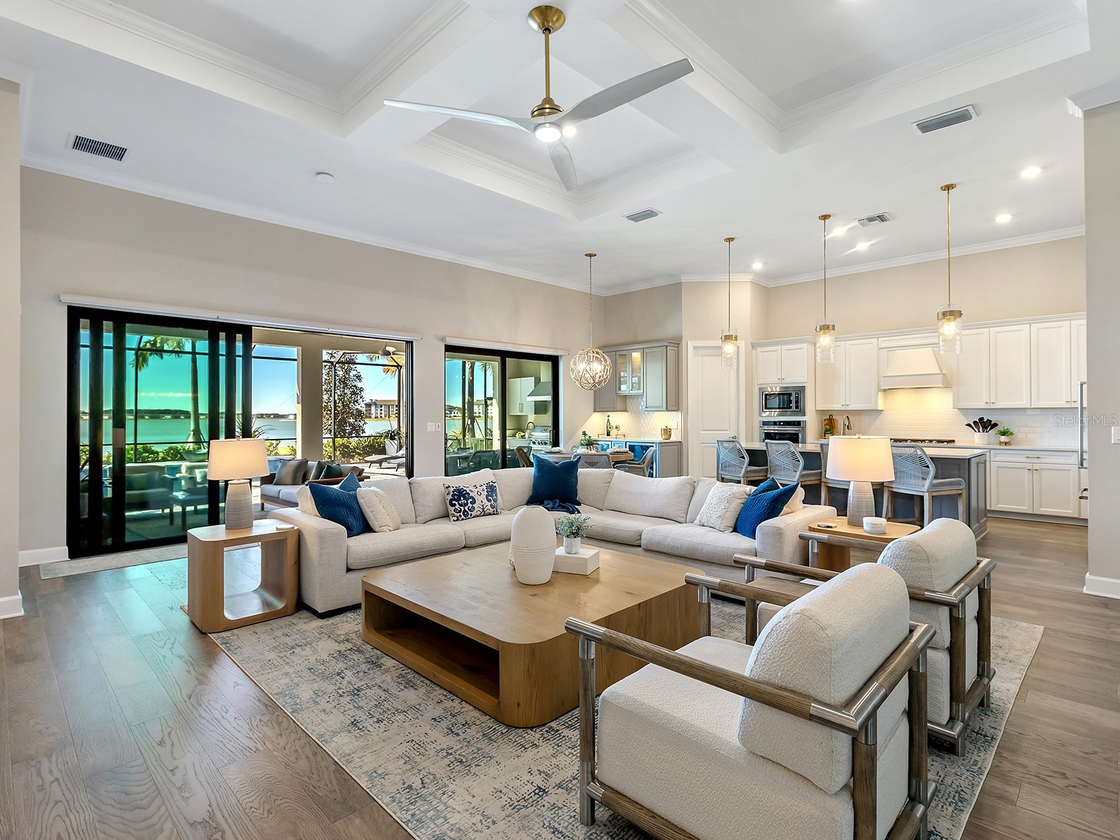 7949 Sunset Pines Drive Sarasota FL 34240 A4681097 image22