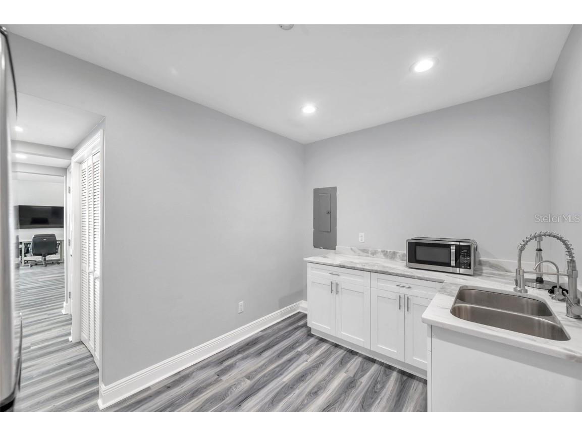 7949 Ulmerton Road Largo FL 33771 TB8317232 image21