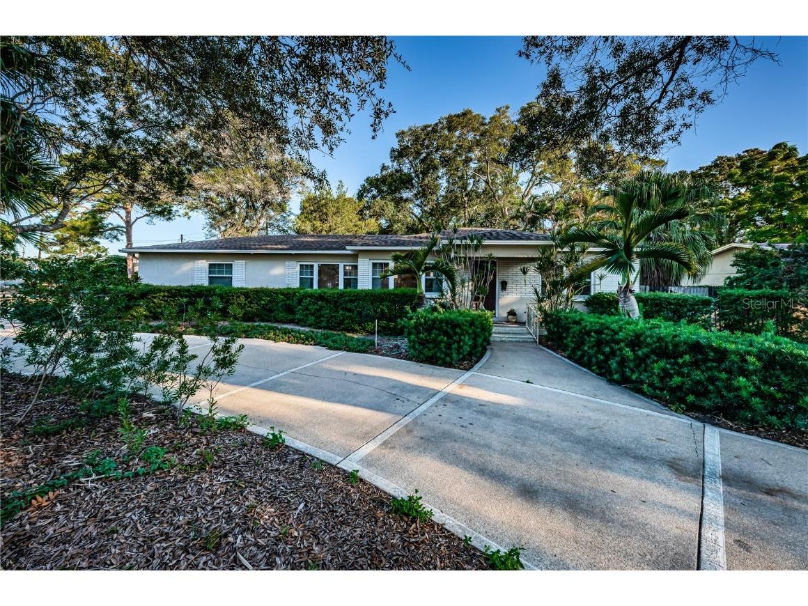 795 62nd Avenue N Saint Petersburg FL 33702 U8215801 image1