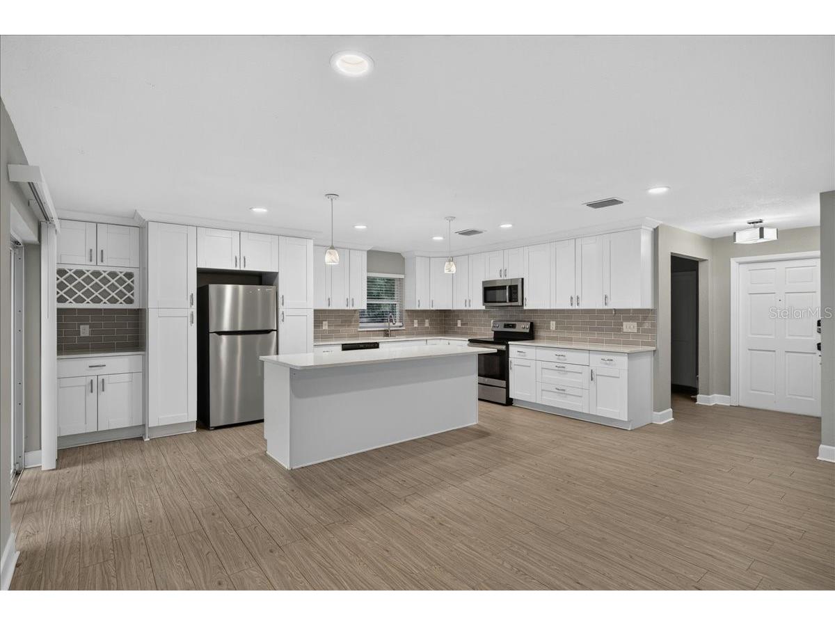 795 7th Street S Safety Harbor FL 34695 TB8524702 image14