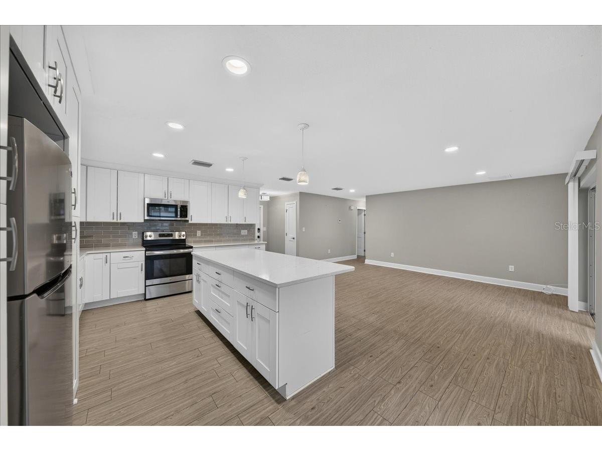 795 7th Street S Safety Harbor FL 34695 TB8524702 image15