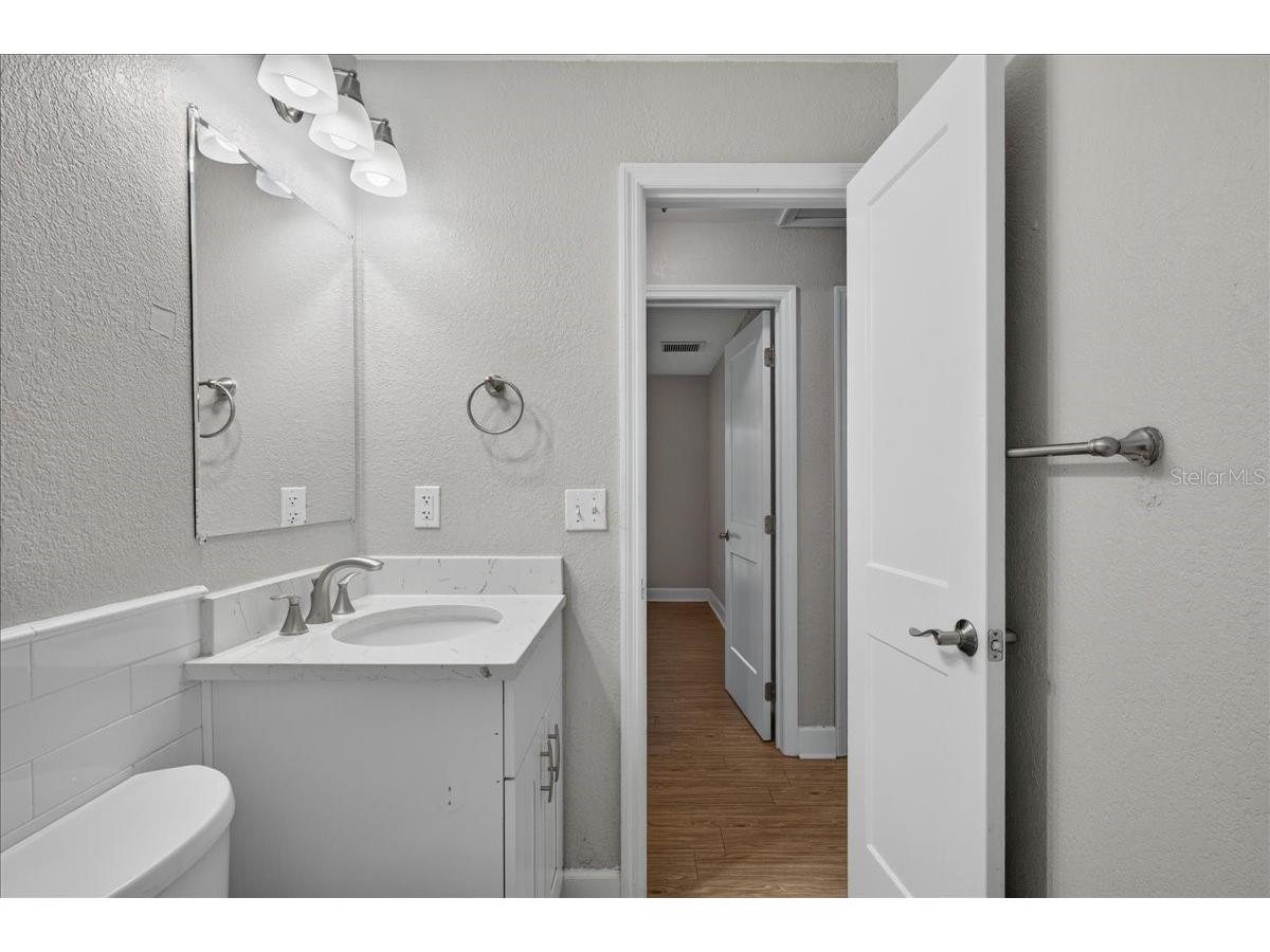 795 7th Street S Safety Harbor FL 34695 TB8524702 image39