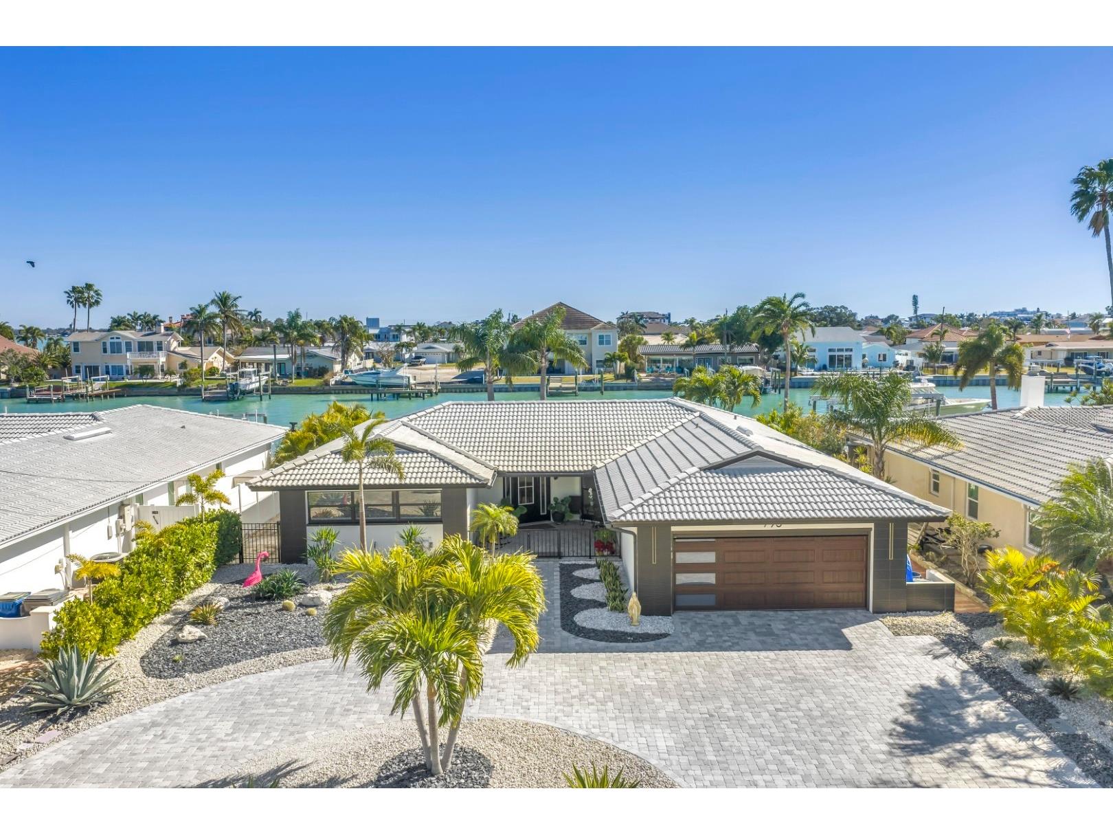 795 Capri Boulevard Treasure Island FL 33706 TB8476138 image1