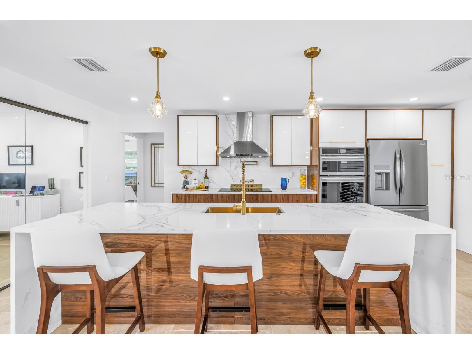 795 Capri Boulevard Treasure Island FL 33706 TB8476138 image15