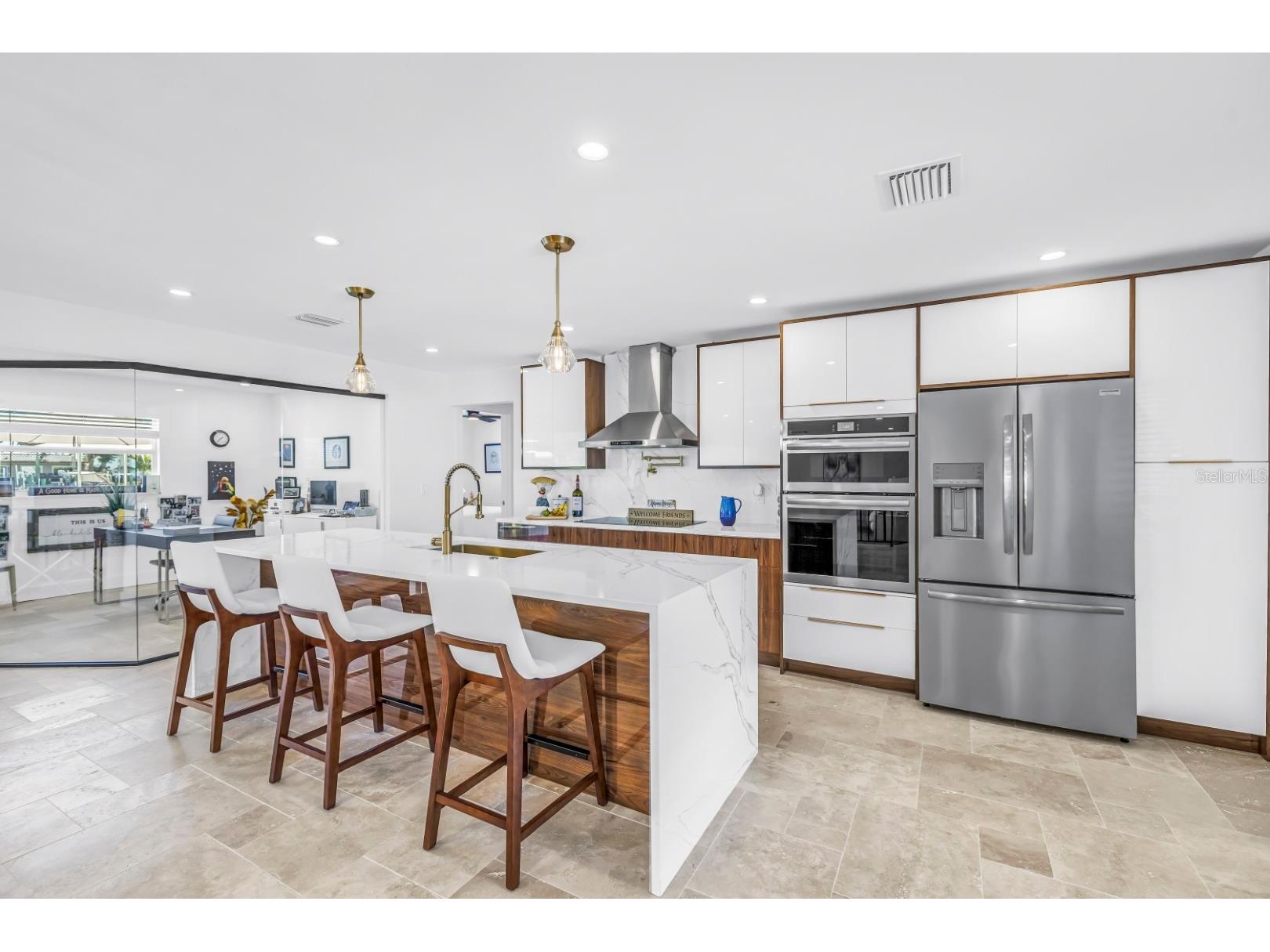 795 Capri Boulevard Treasure Island FL 33706 TB8476138 image16