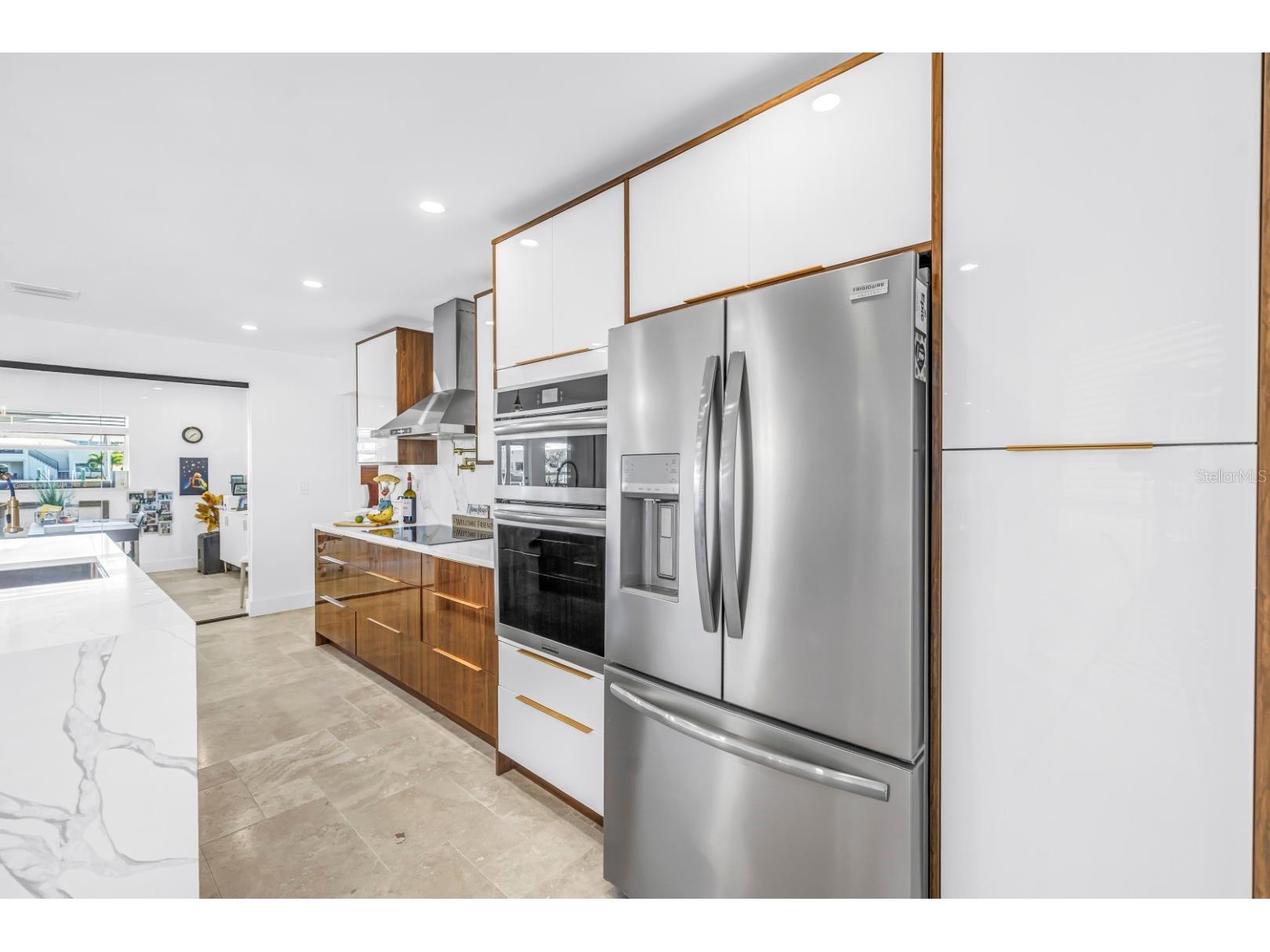 795 Capri Boulevard Treasure Island FL 33706 TB8476138 image17