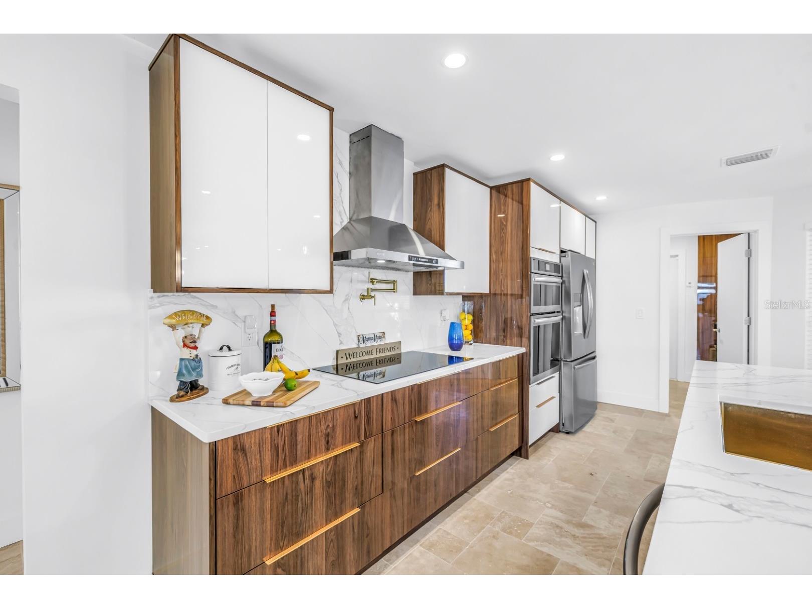 795 Capri Boulevard Treasure Island FL 33706 TB8476138 image20