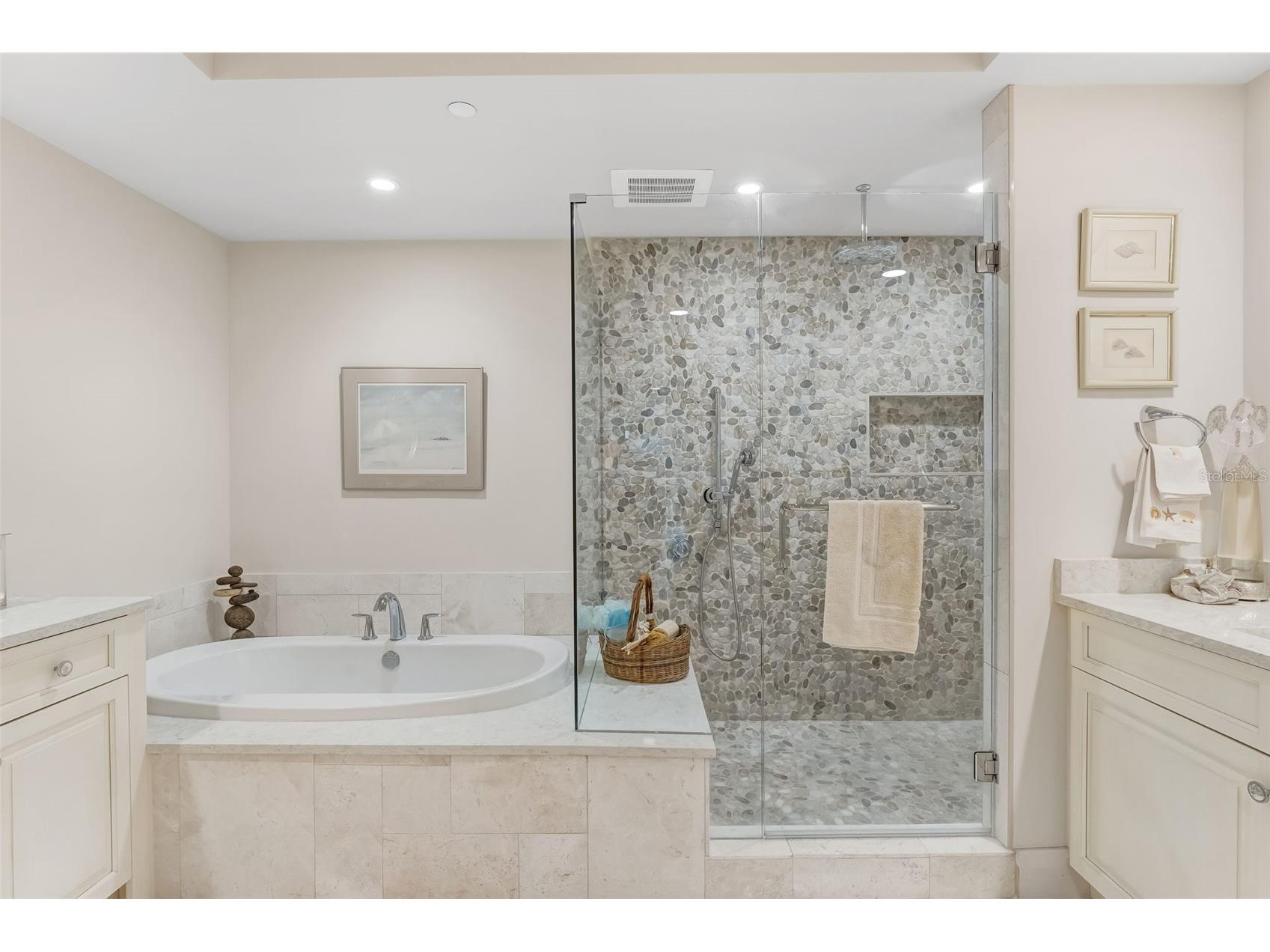 795 Collany Road #201 Tierra Verde FL 33715 TB8509471 image37