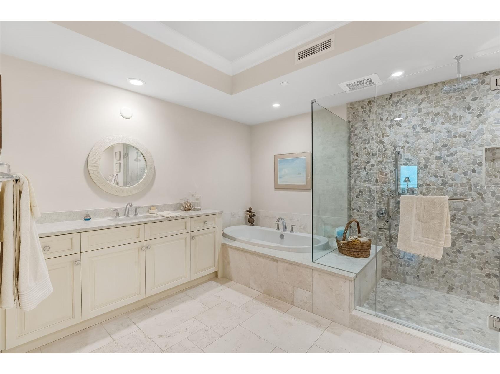 795 Collany Road #201 Tierra Verde FL 33715 TB8509471 image40