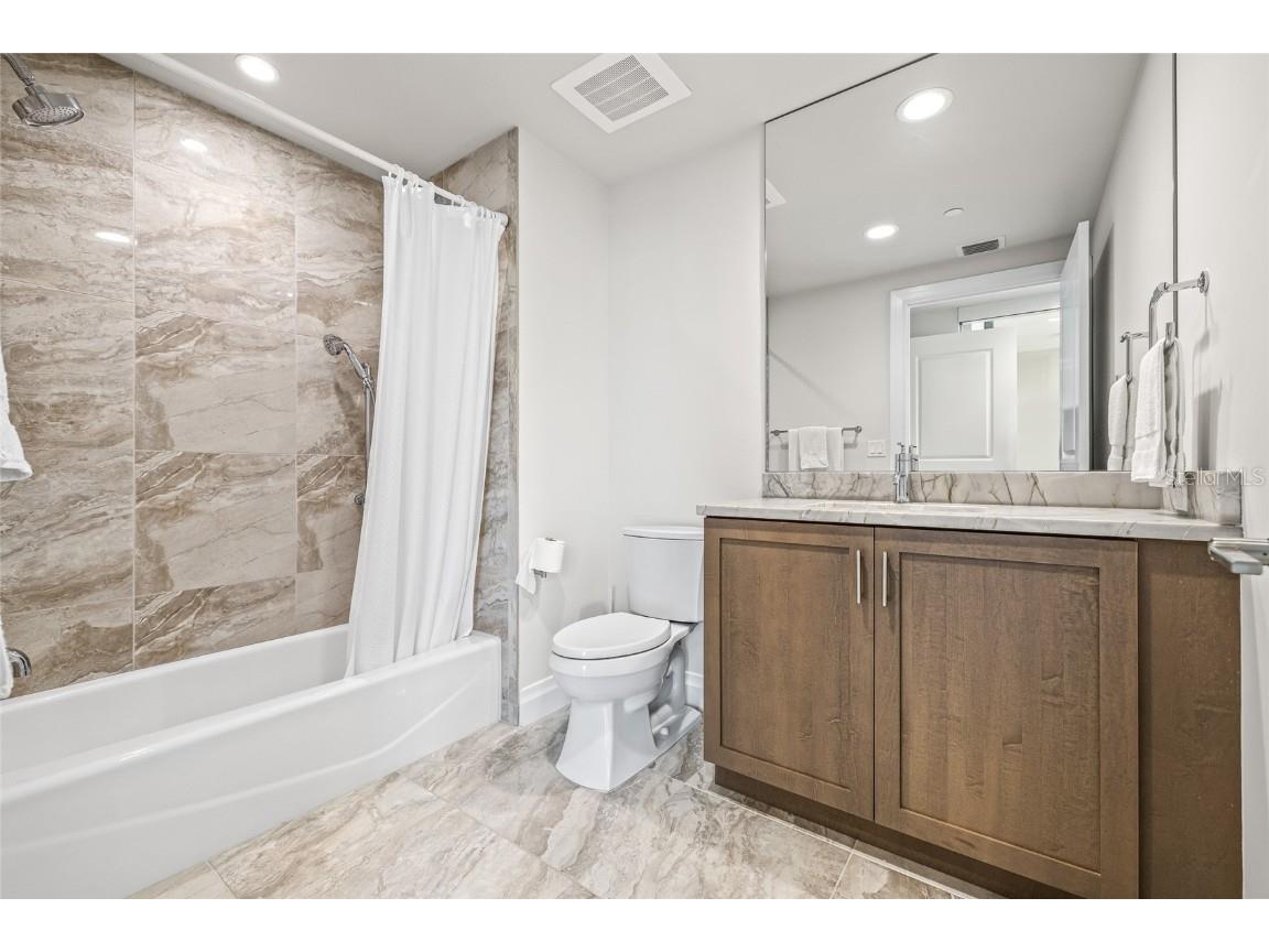 795 Collany Road #205 Saint Petersburg FL 33715 TB8451571 image25