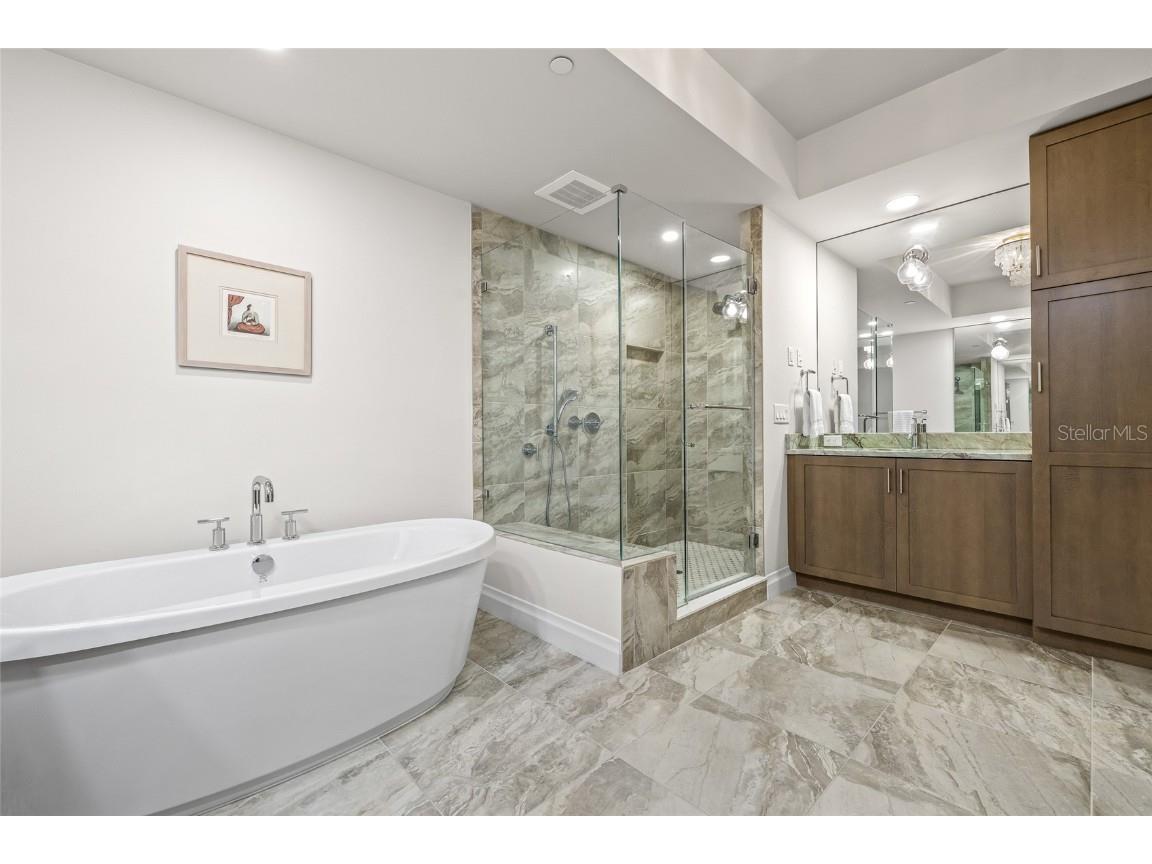 795 Collany Road #205 Saint Petersburg FL 33715 TB8451571 image40