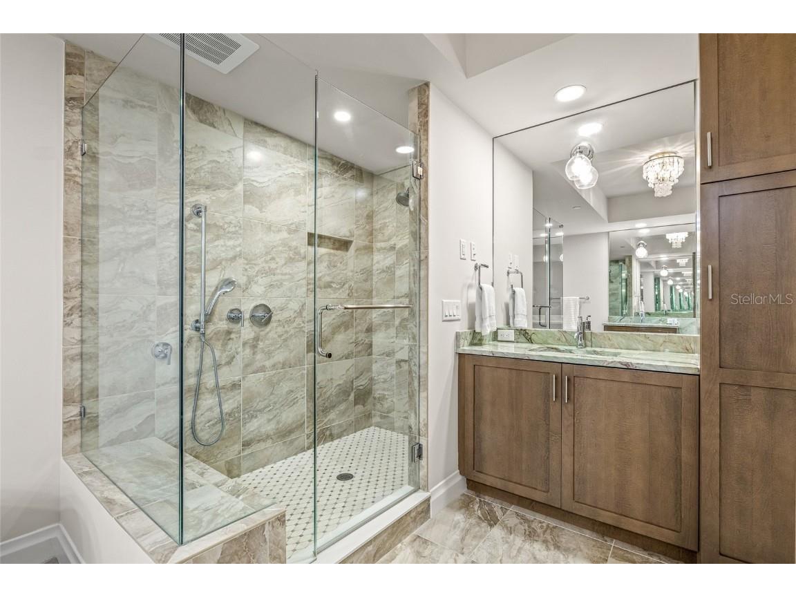 795 Collany Road #205 Saint Petersburg FL 33715 TB8451571 image41