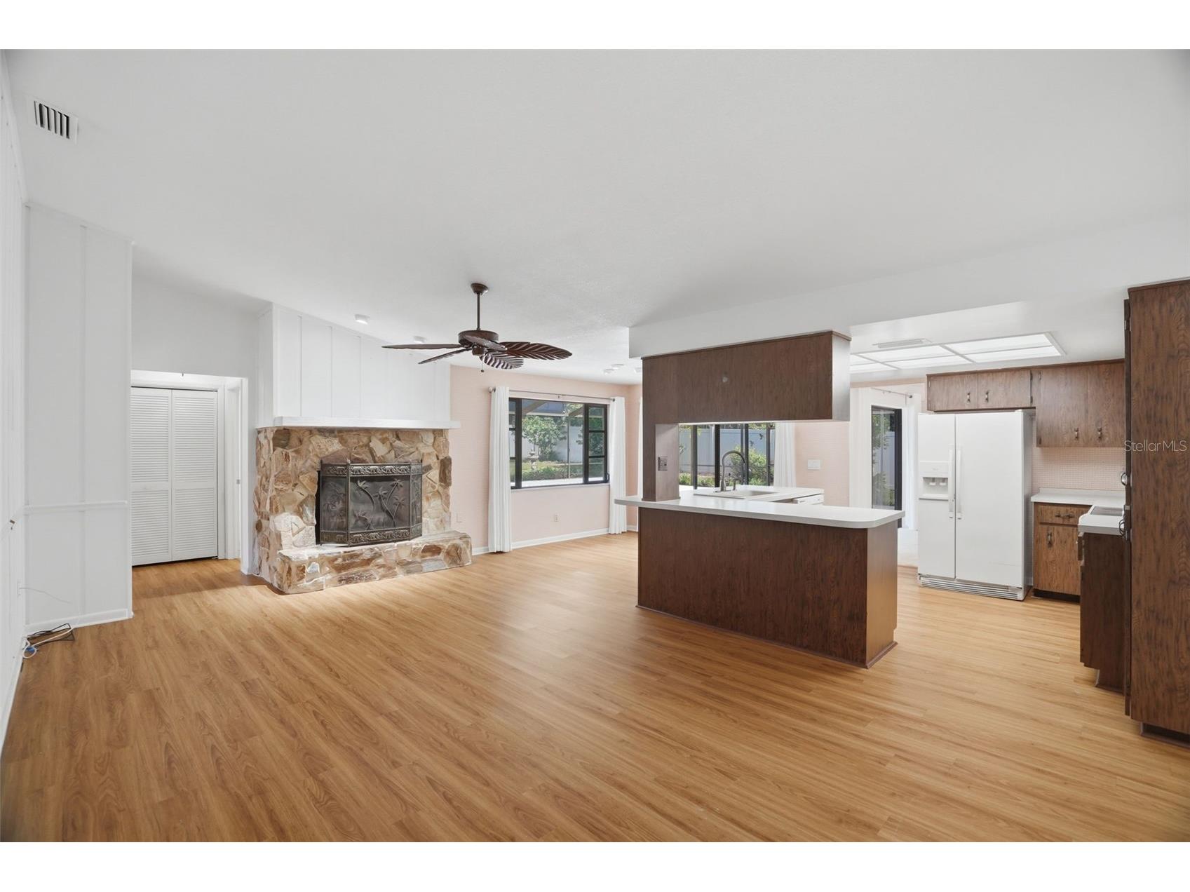 795 Hickory Lane Palm Harbor FL 34683 TB8518129 image8