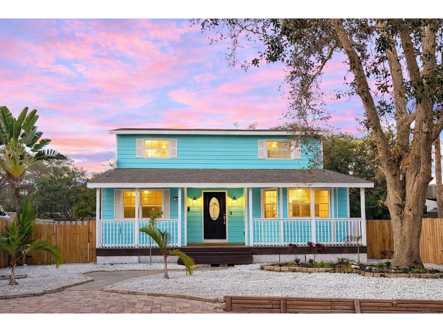 795 Plymouth Street Sarasota FL 34242 A4661729 image1