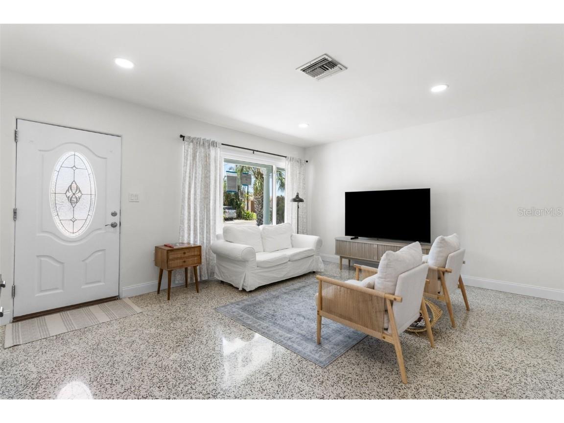 7950 Causeway Boulevard N Saint Petersburg FL 33707 TB8403425 image15