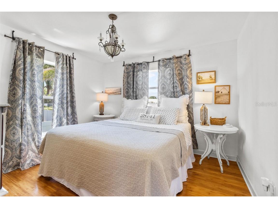 7950 Causeway Boulevard N Saint Petersburg FL 33707 TB8452016 image35