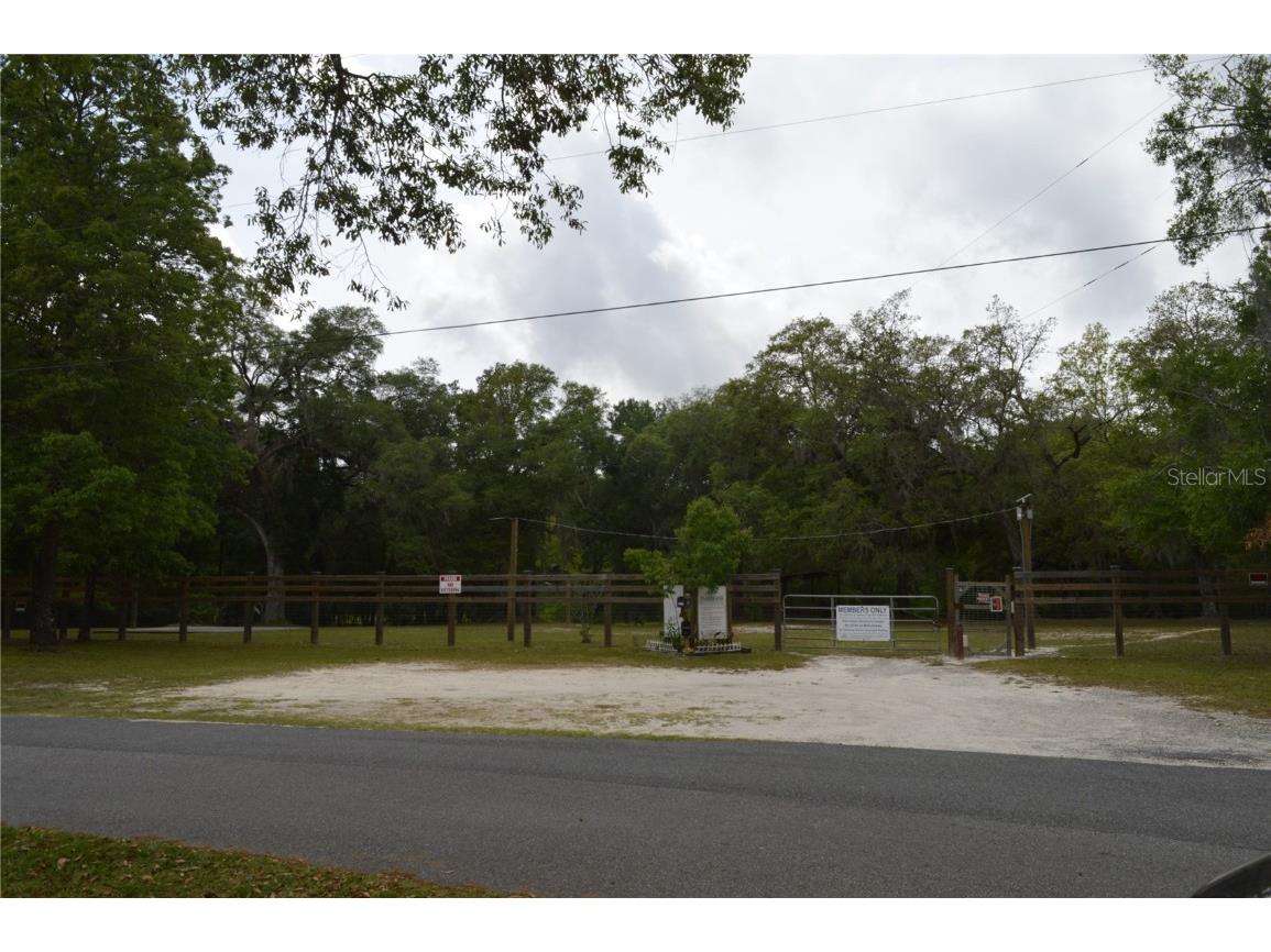 7950 Stephen Foster Avenue, Fanning Springs, FL, 32693 MLS GC521391