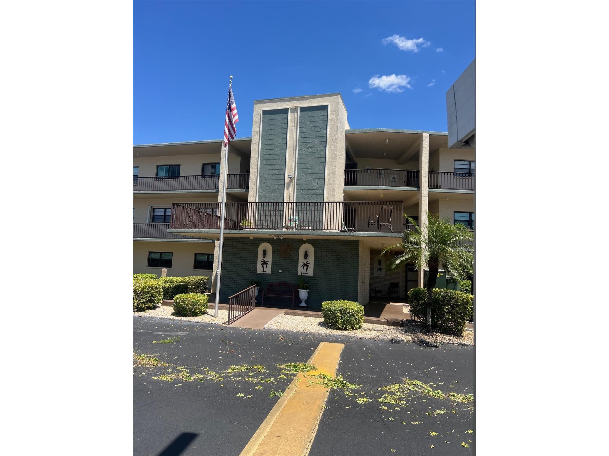 7951 58th Avenue N #207 Saint Petersburg FL 33709 TB8478464 image1