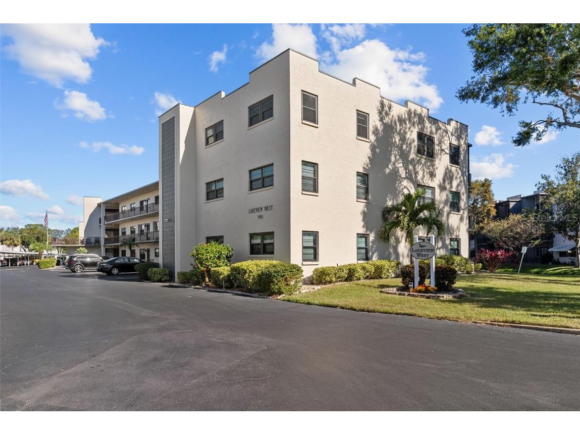 7951 58th Avenue N #309 Saint Petersburg FL 33709 TB8324667 image1