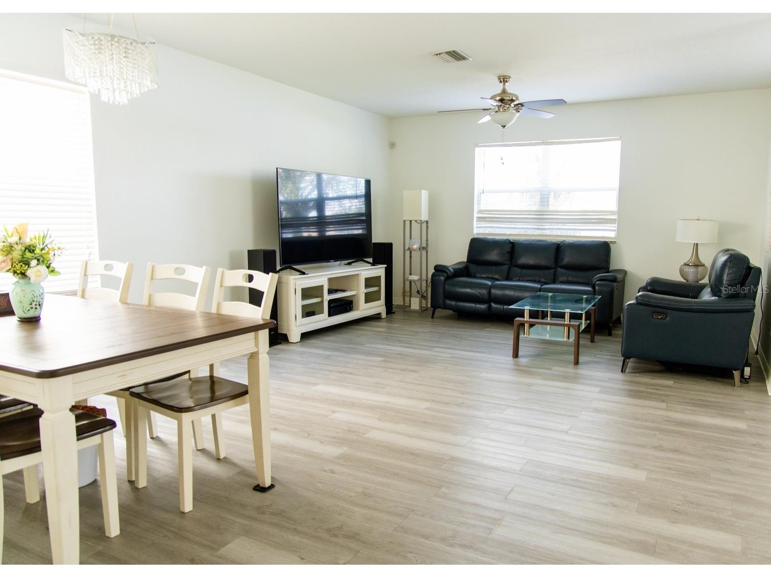 7951 Carriage Pointe Drive Gibsonton FL 33534 W7883994 image9