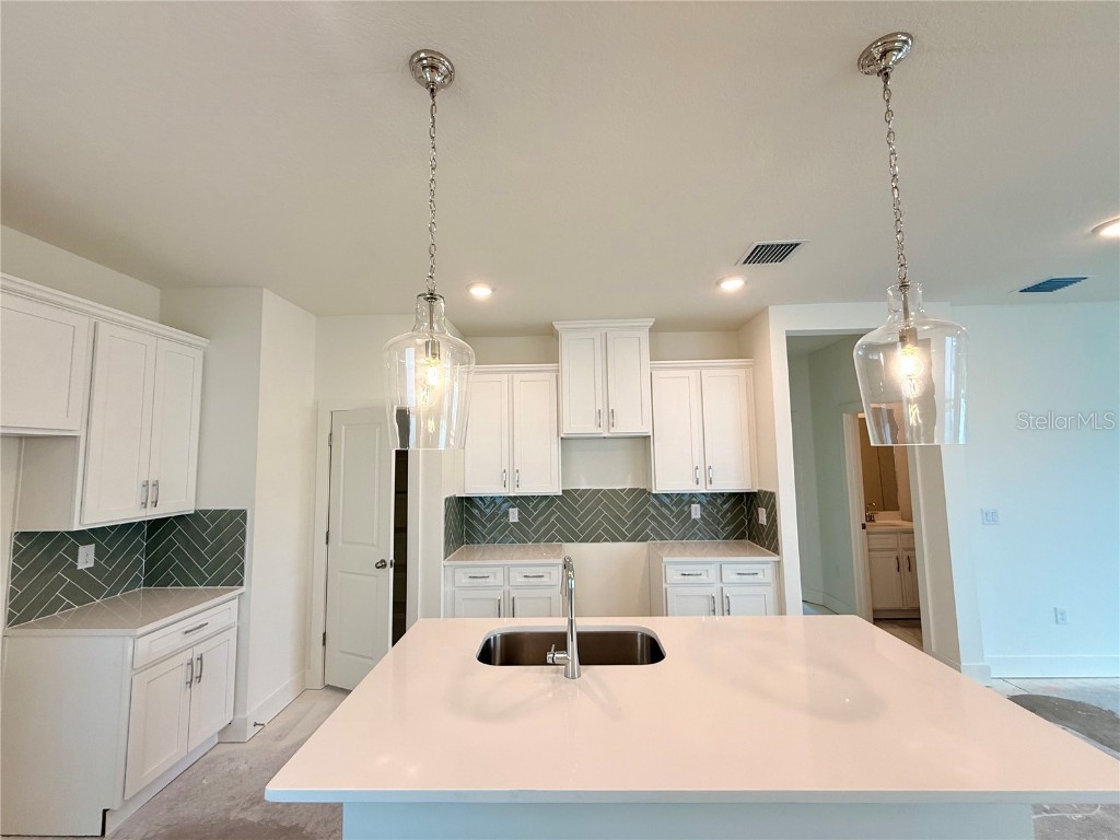 7951 Chandler Lake Court #LOT 5 Hudson FL 34667 R4909950 image3