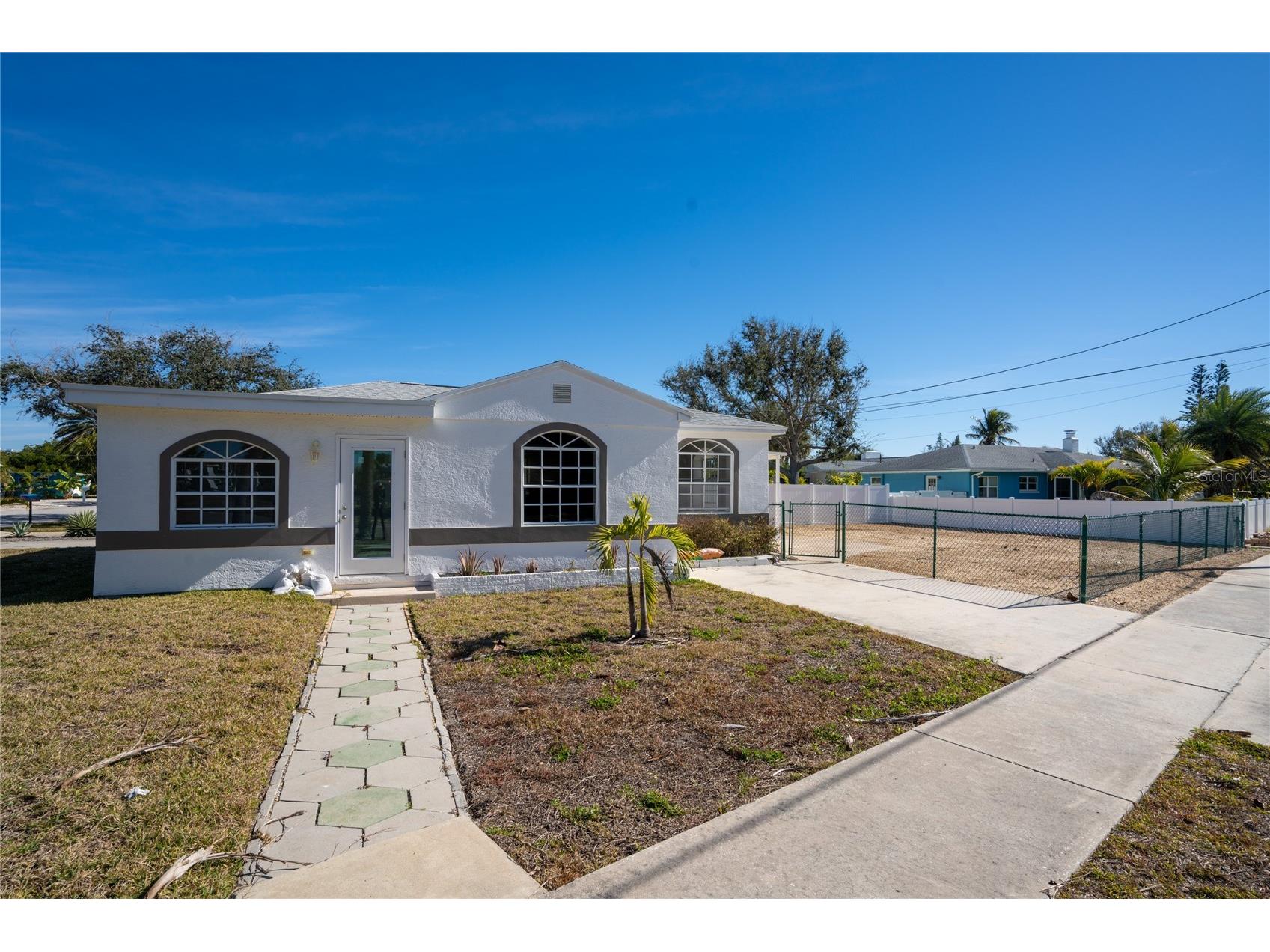 7951 Gulf Boulevard Saint Pete Beach FL 33706 TB8466793 image1