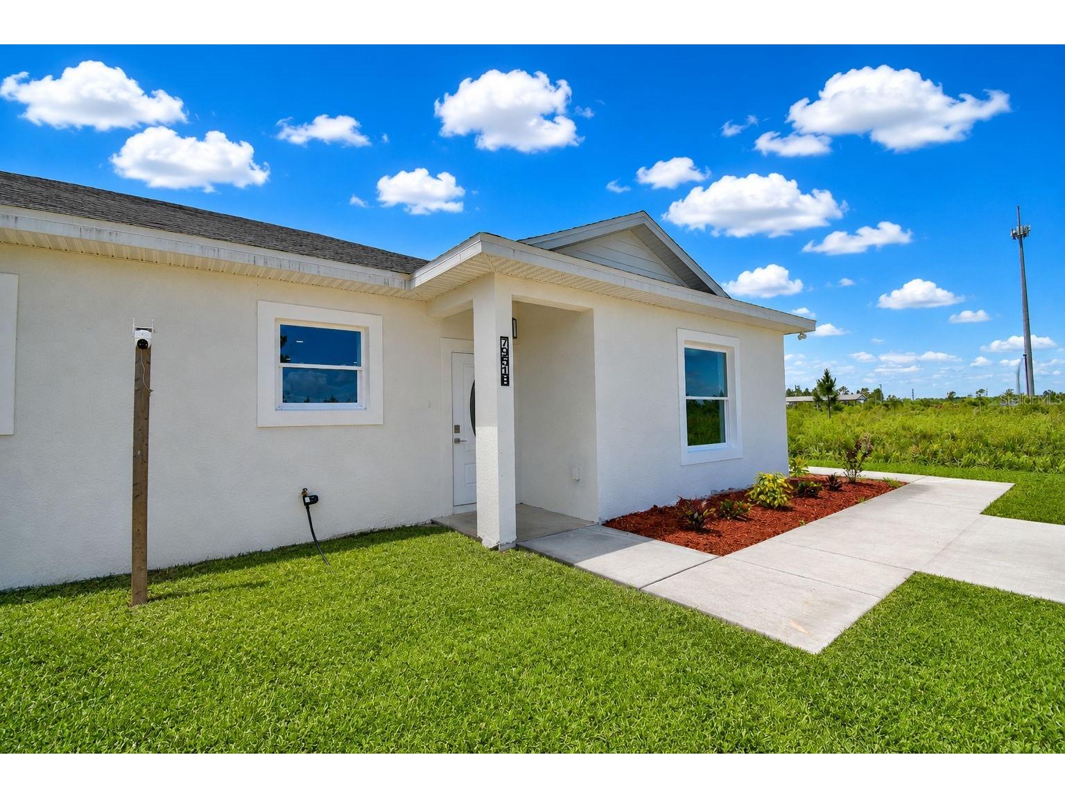 7951 Sarasota Dr #B Indian Lake Estates FL 33855 K4903497 image1