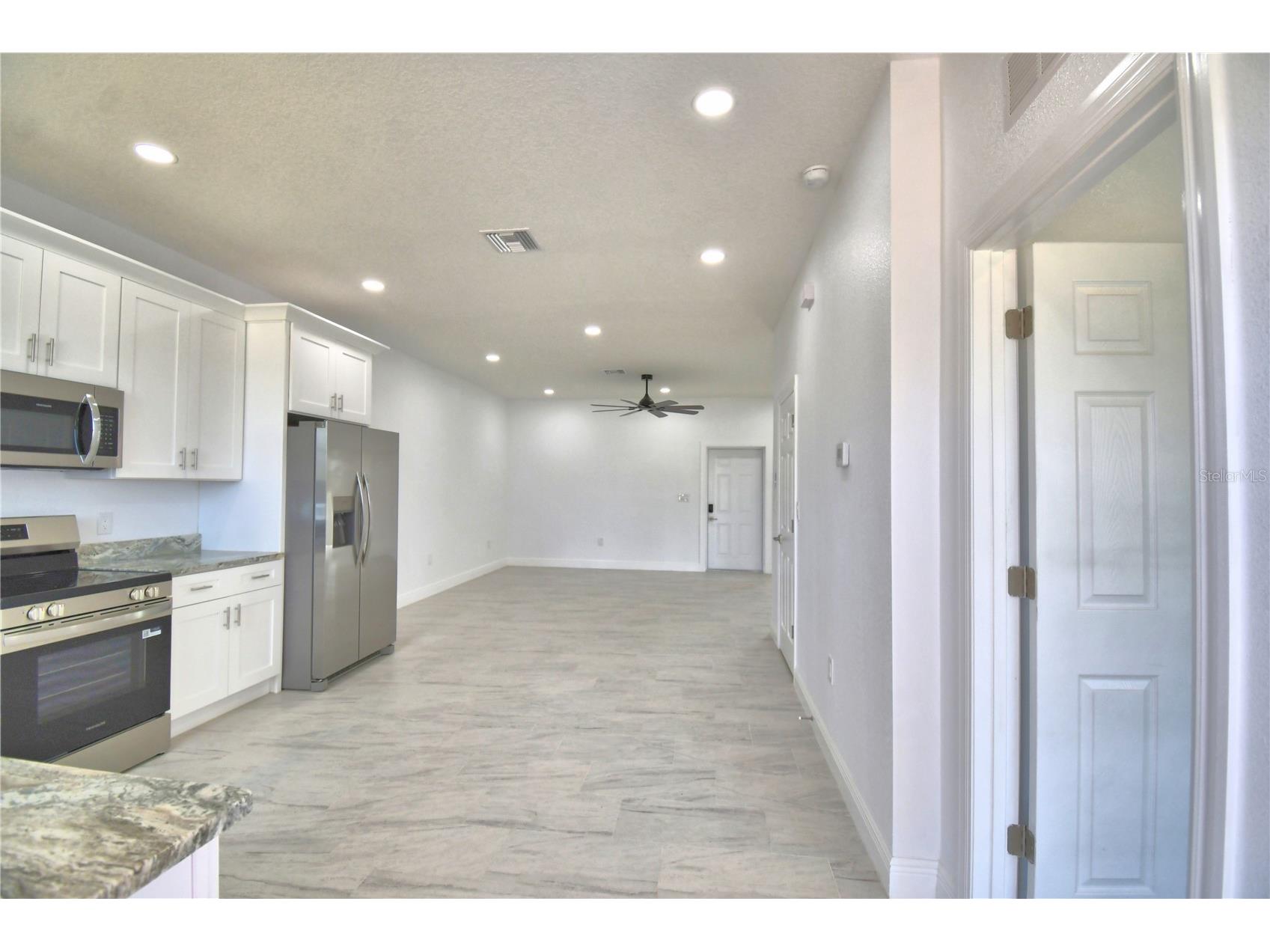 7951 Sarasota Dr #B Indian Lake Estates FL 33855 K4903497 image2