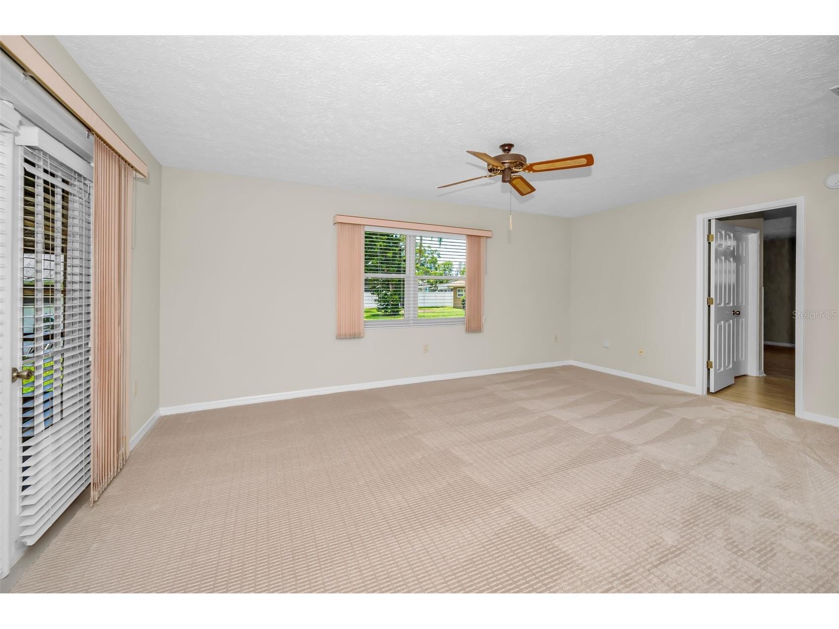 7952 Foxwood Drive New Port Richey FL 34653 W7887376 image37