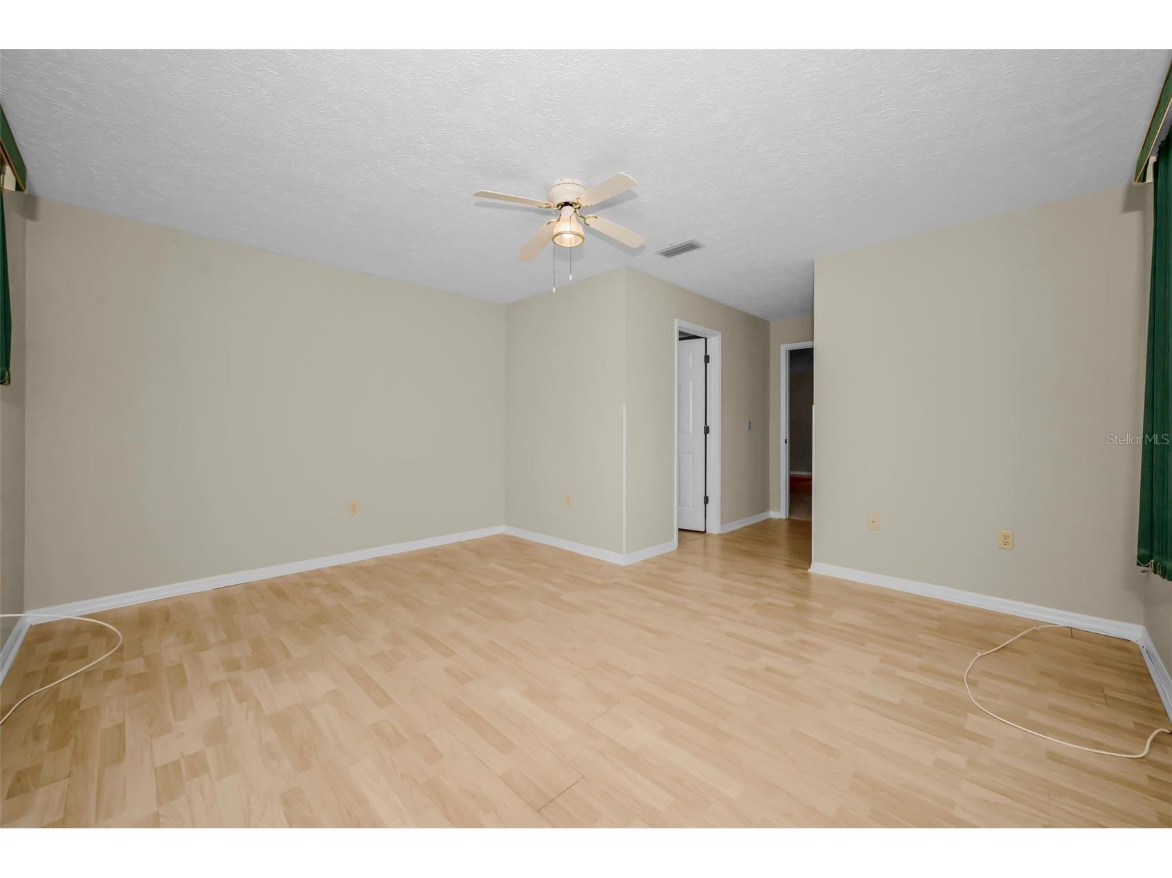 7952 Foxwood Drive New Port Richey FL 34653 W7887376 image46
