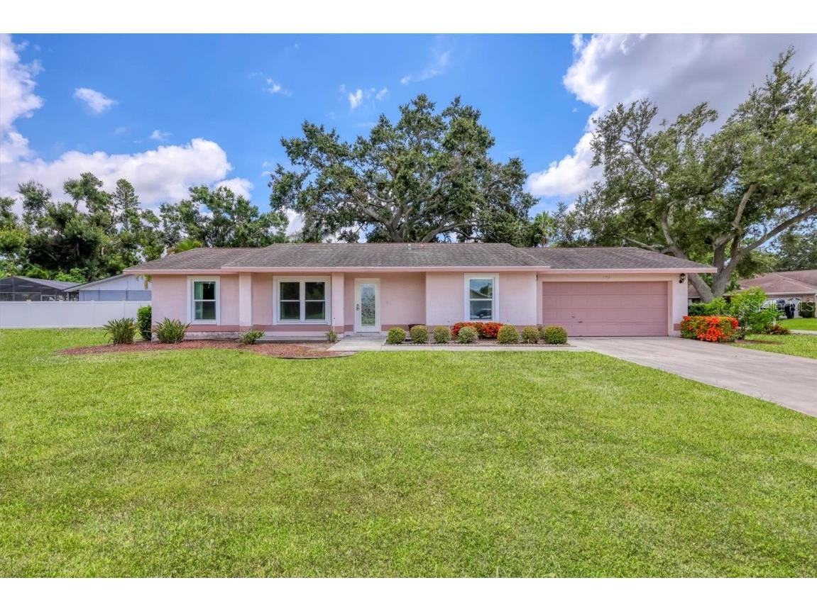 7953 Cypress Lake Drive Sarasota FL 34243 A4658476 image1