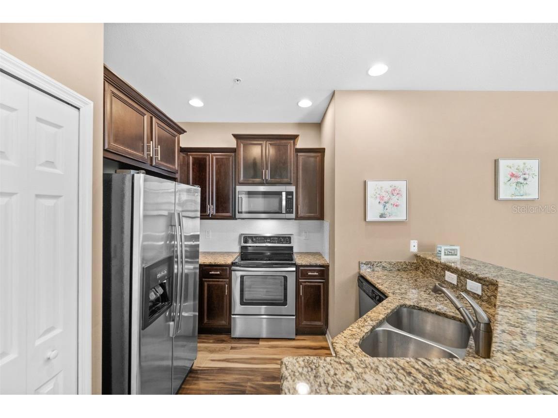 7954 Moonstone Drive #3-204 Sarasota FL 34233 A4674647 image8