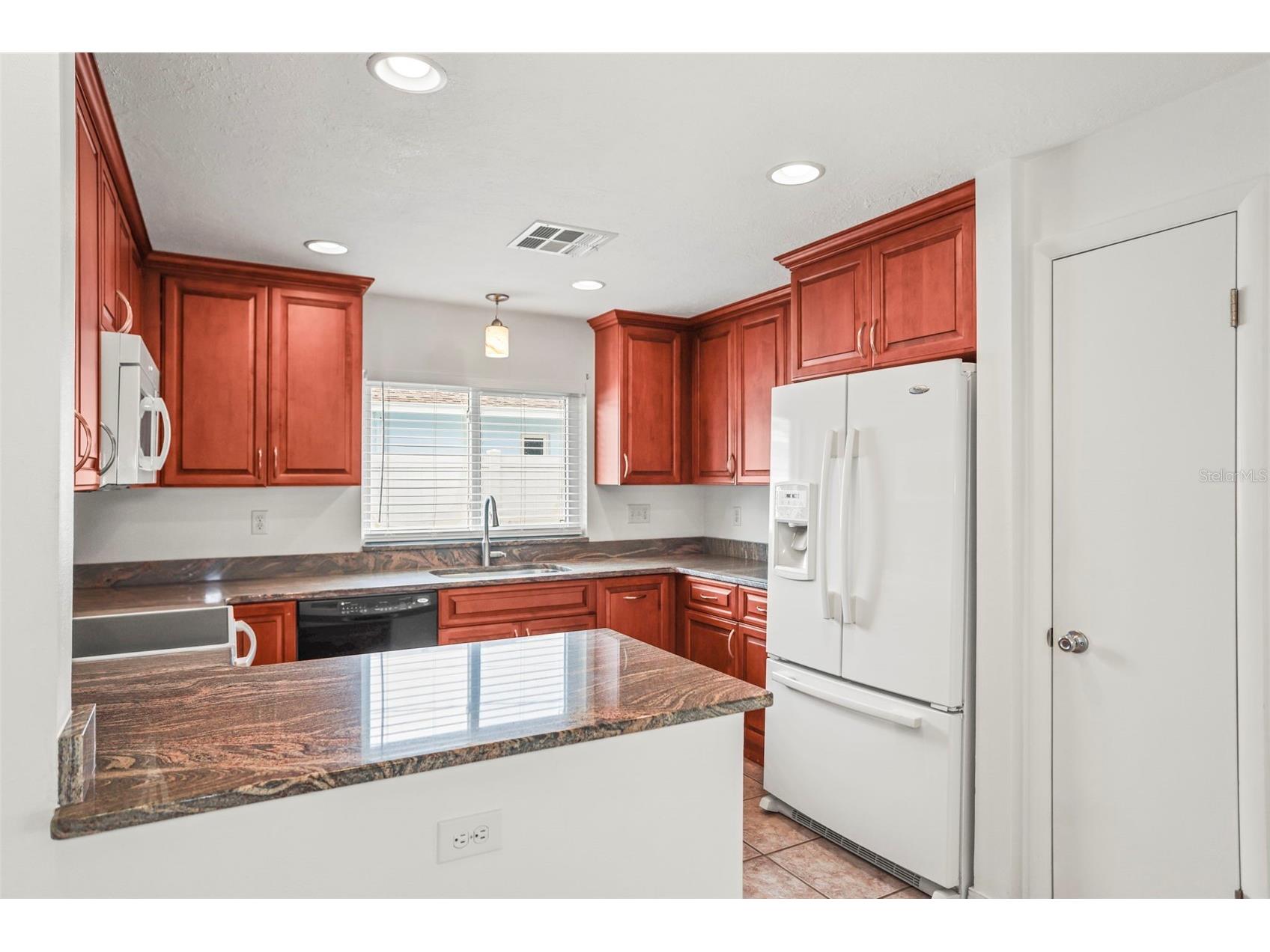 7955 Bayshore Drive Seminole FL 33776 TB8487133 image11
