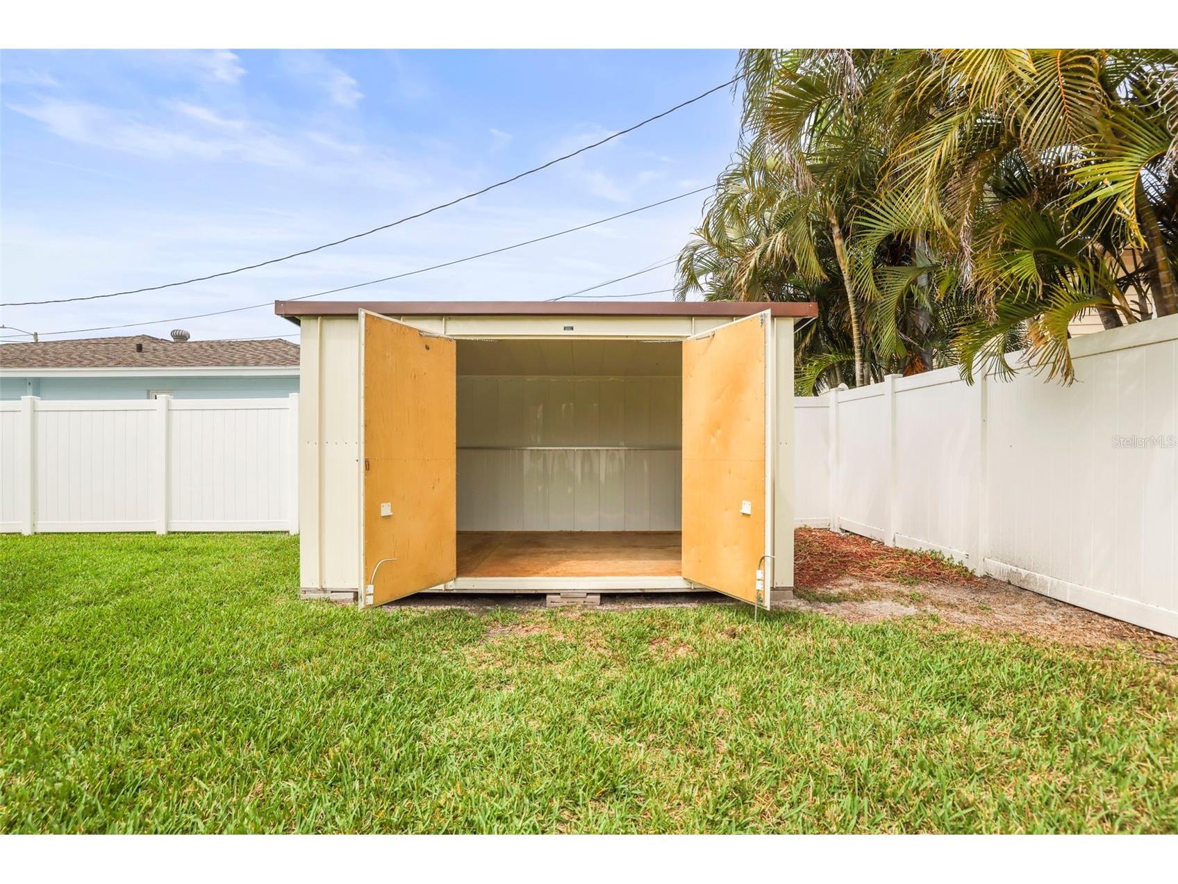 7955 Bayshore Drive Seminole FL 33776 TB8487133 image30