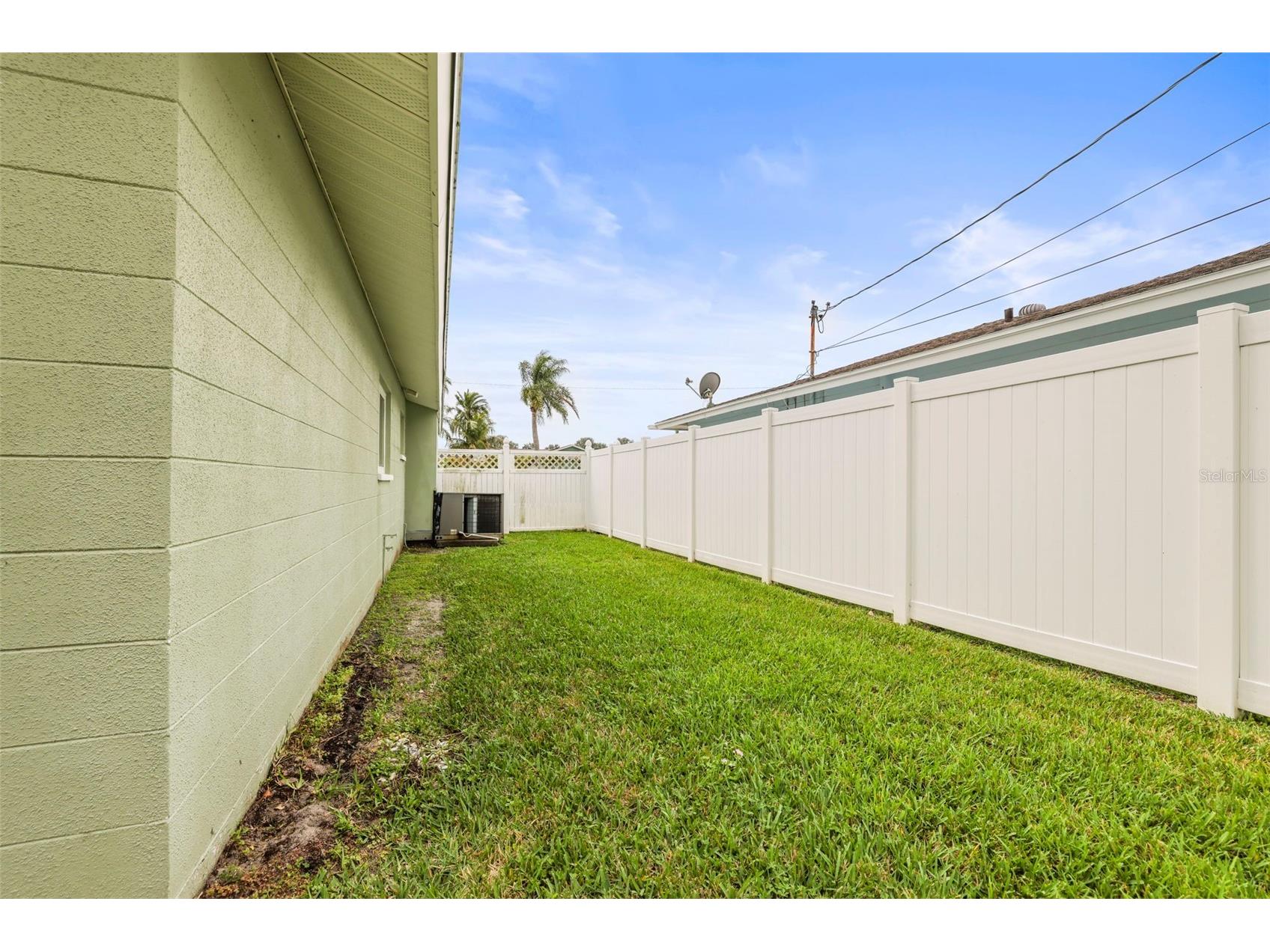 7955 Bayshore Drive Seminole FL 33776 TB8487133 image34