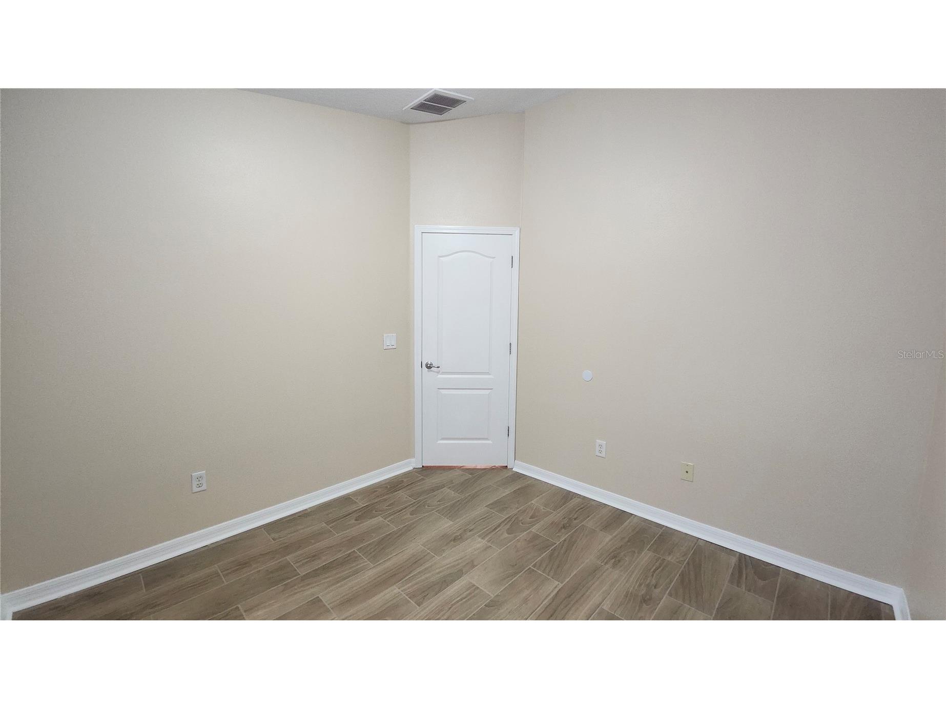 7955 Carriage Pointe Drive Gibsonton FL 33534 TB8524716 image6