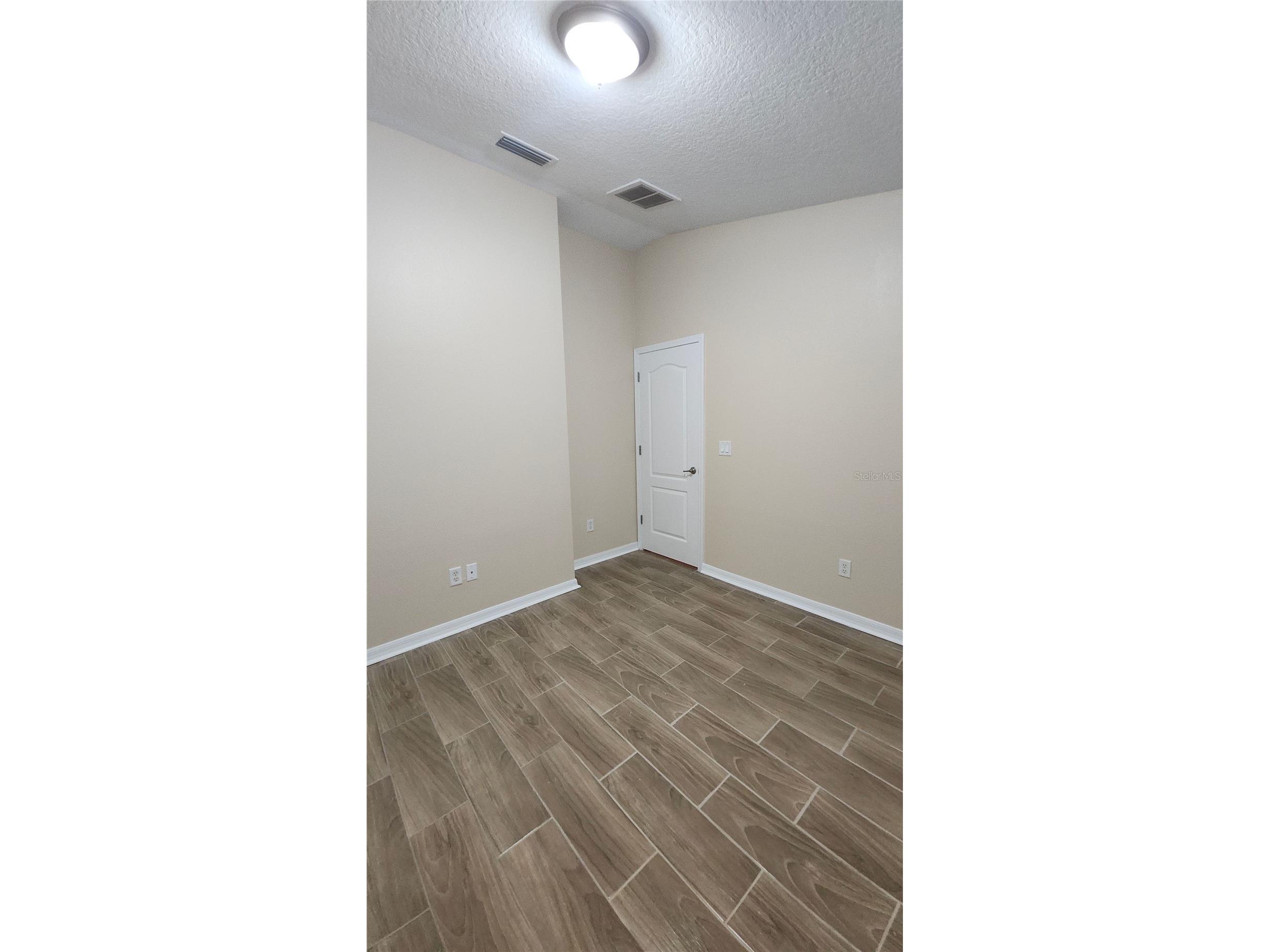 7955 Carriage Pointe Drive Gibsonton FL 33534 TB8524716 image9